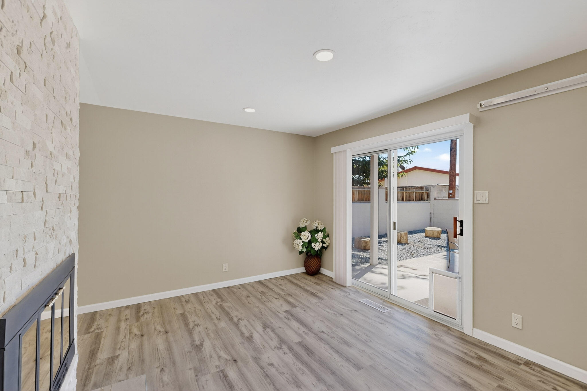 10904 BELLAMAH Avenue NE