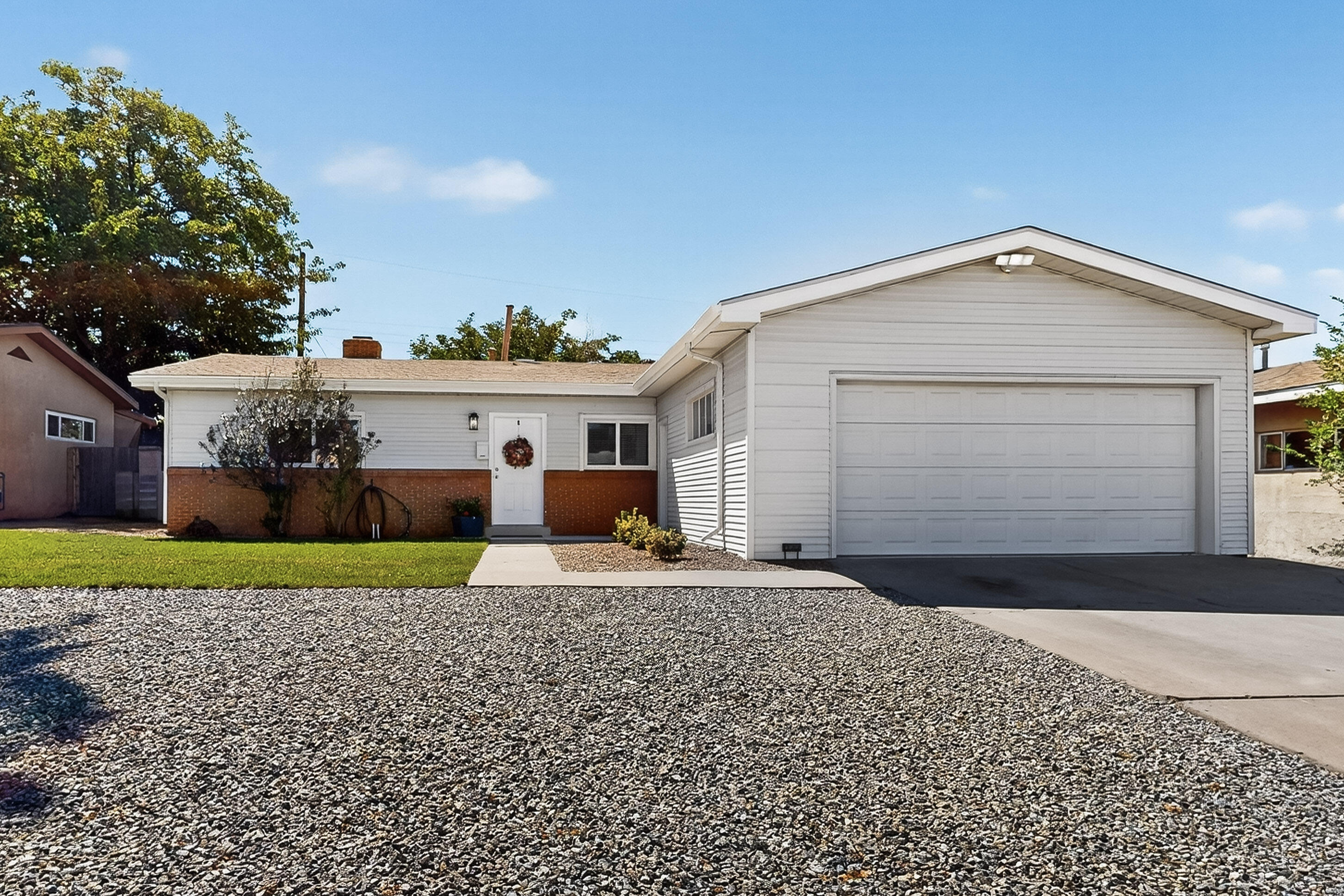 10904 BELLAMAH Avenue NE