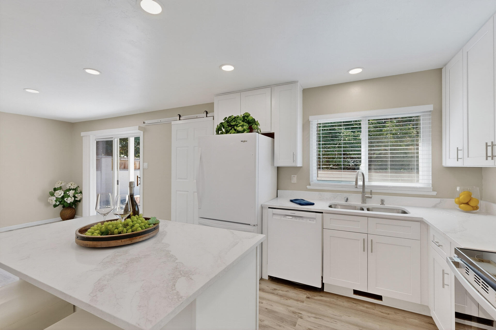 10904 BELLAMAH Avenue NE