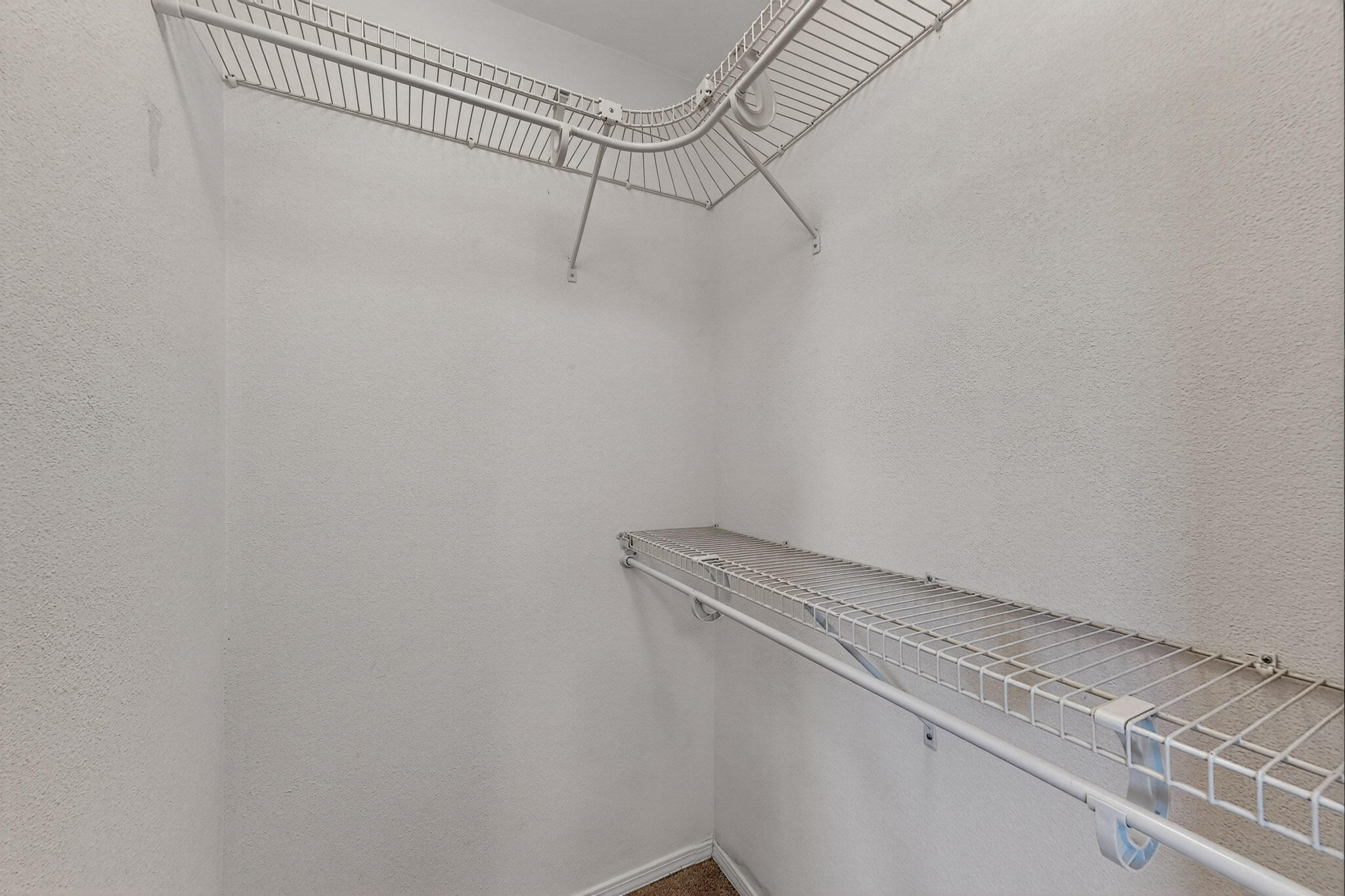 13600 SHAFFER Court SE