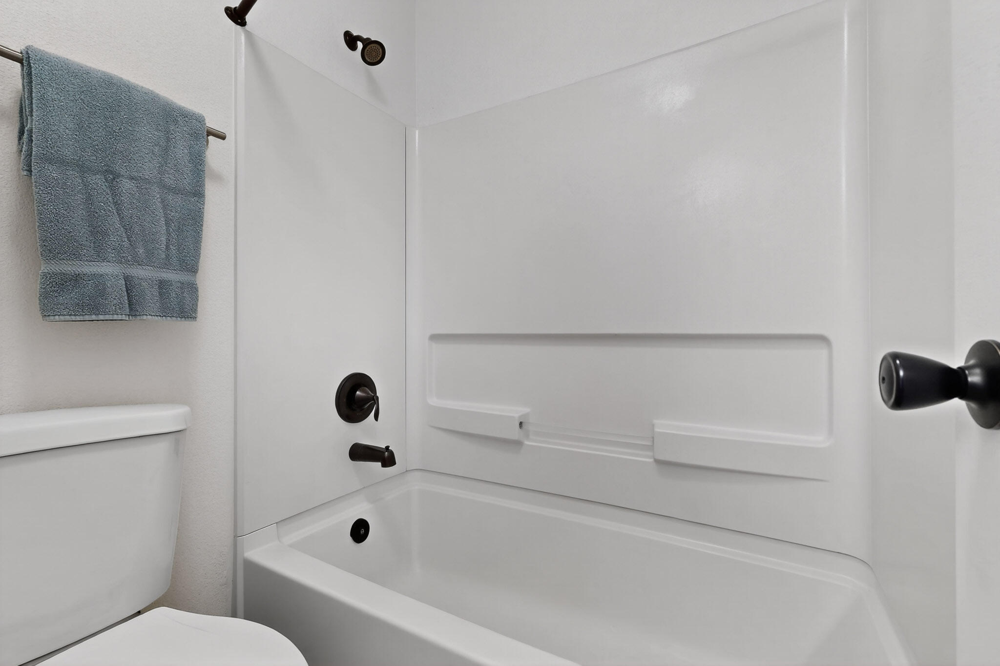 13600 SHAFFER Court SE