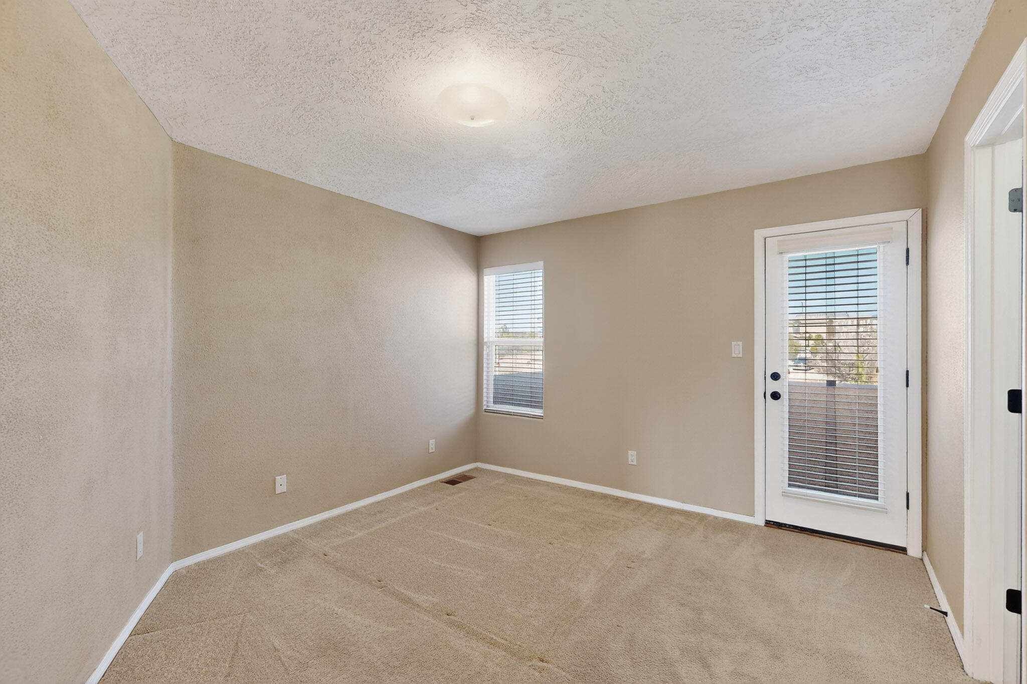 13600 SHAFFER Court SE