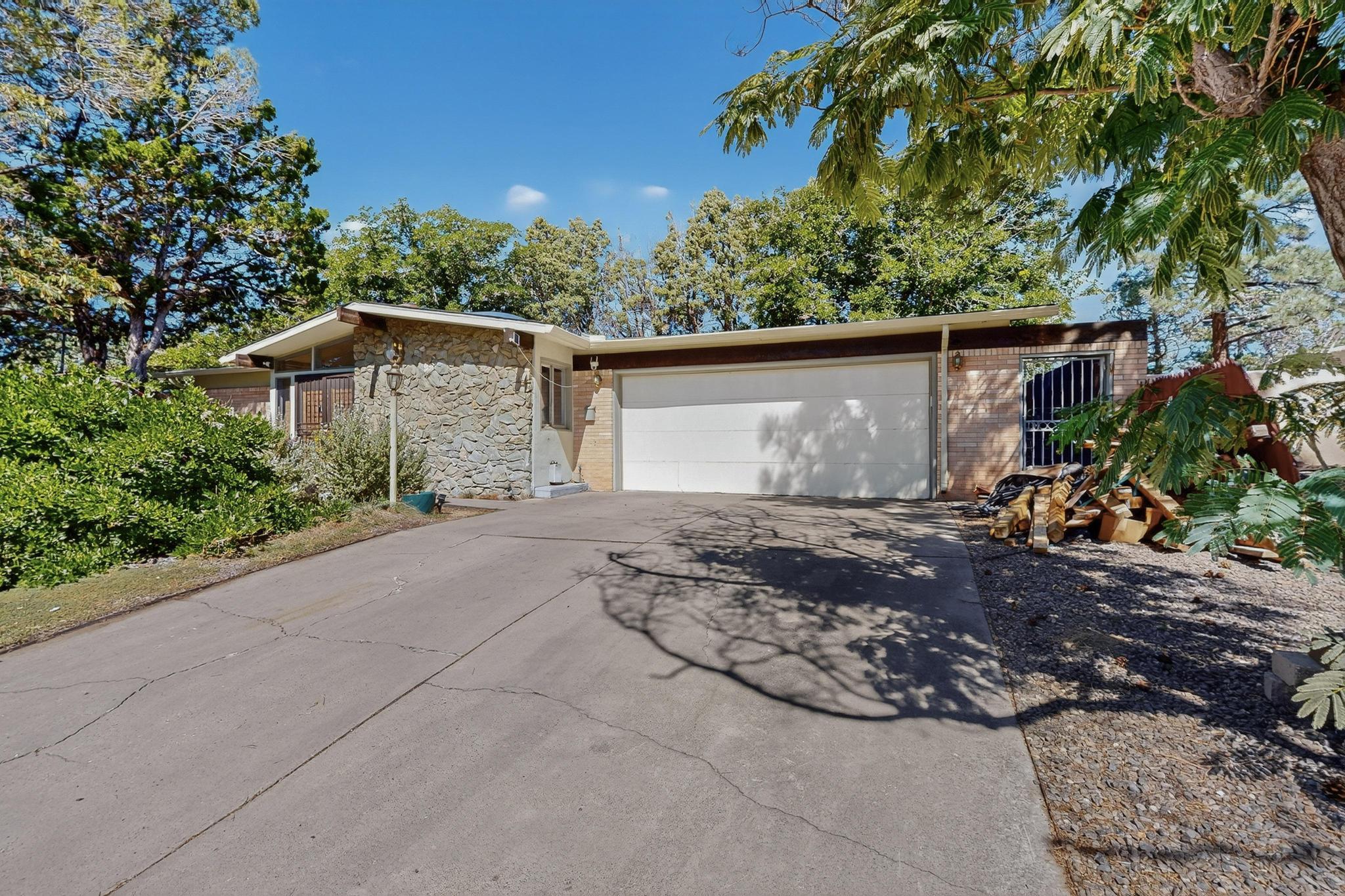 11501 GOLDEN GATE Avenue NE