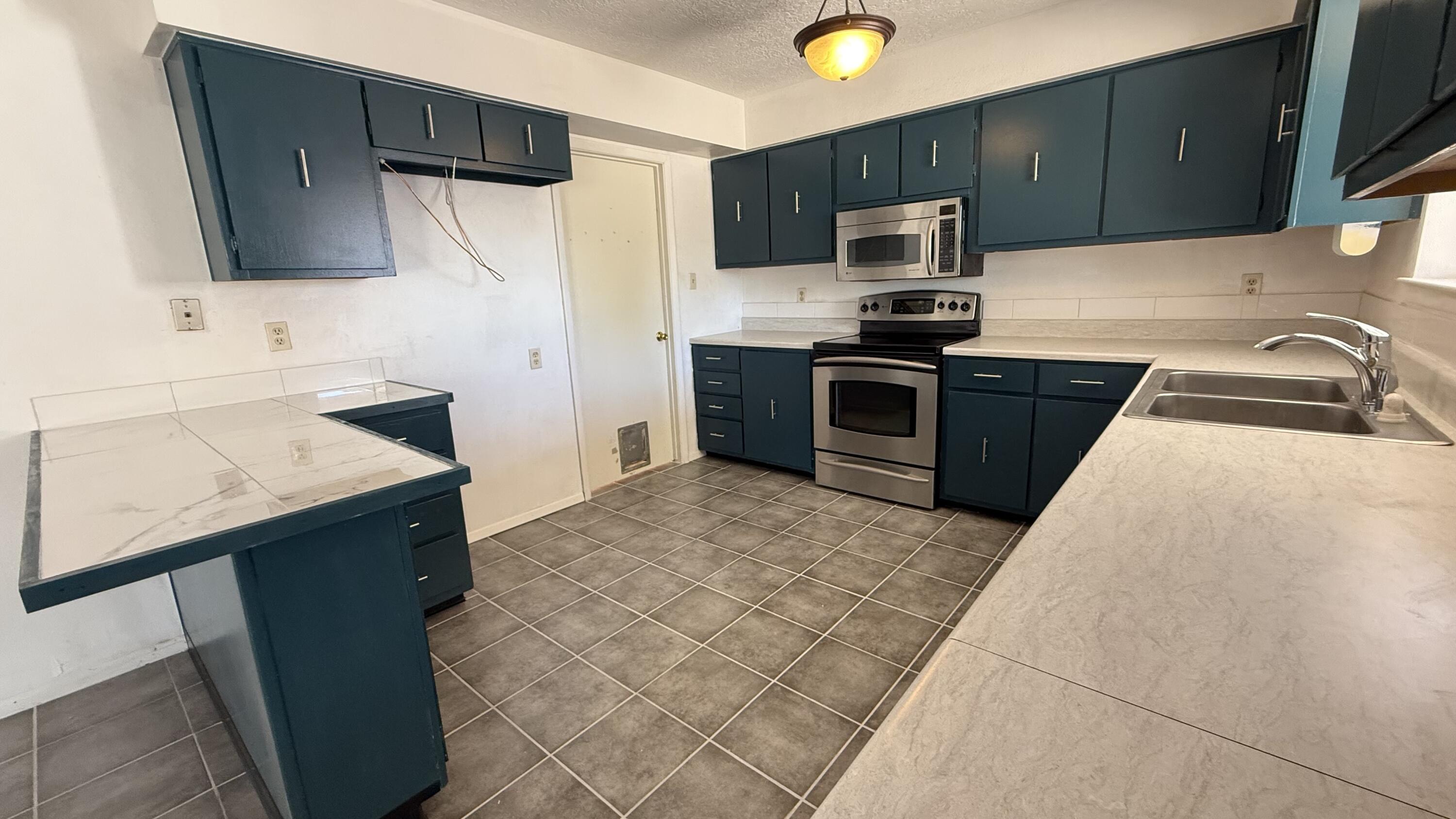 1209 Lewis Drive