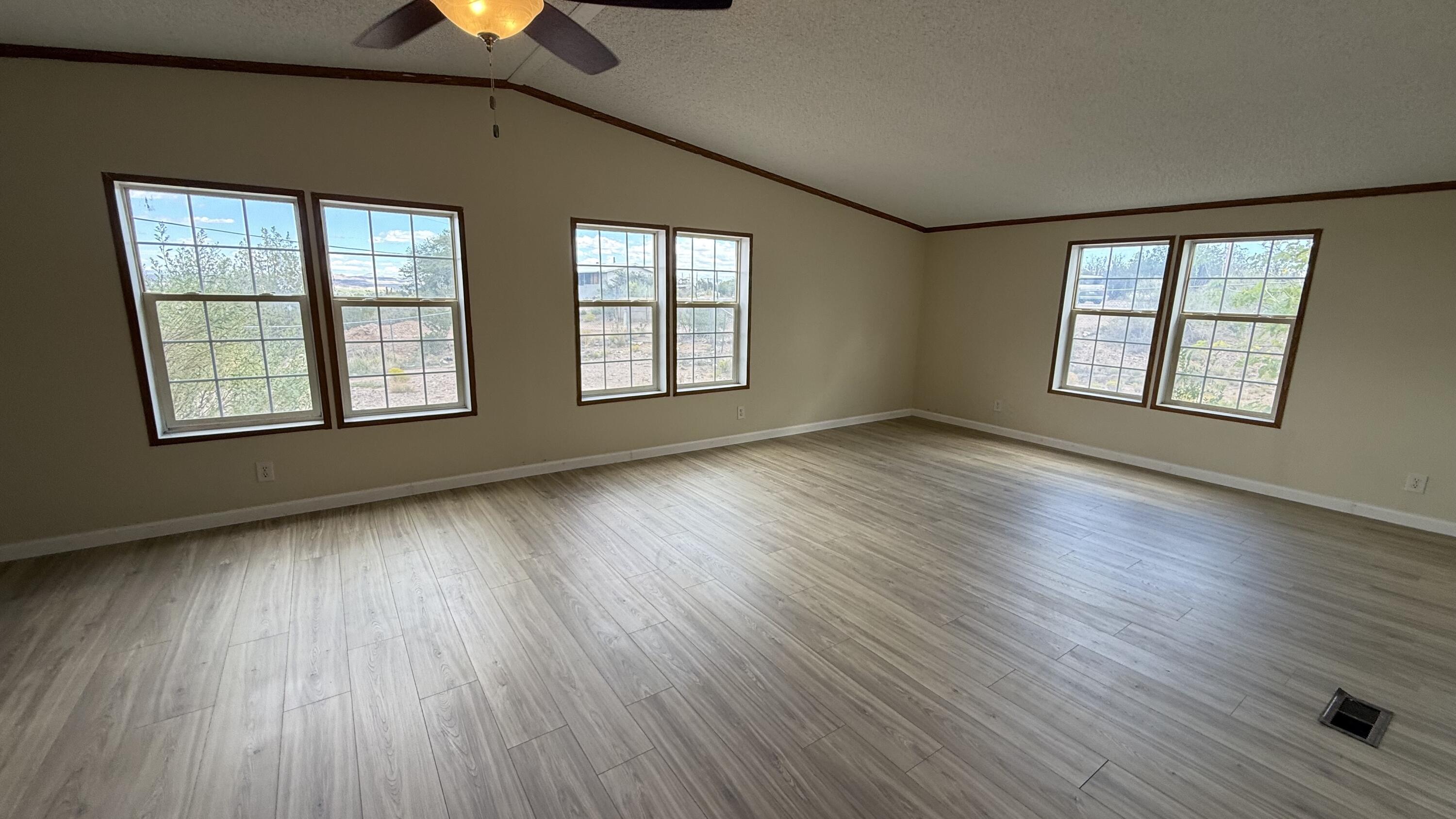 1103 Evergreen Drive