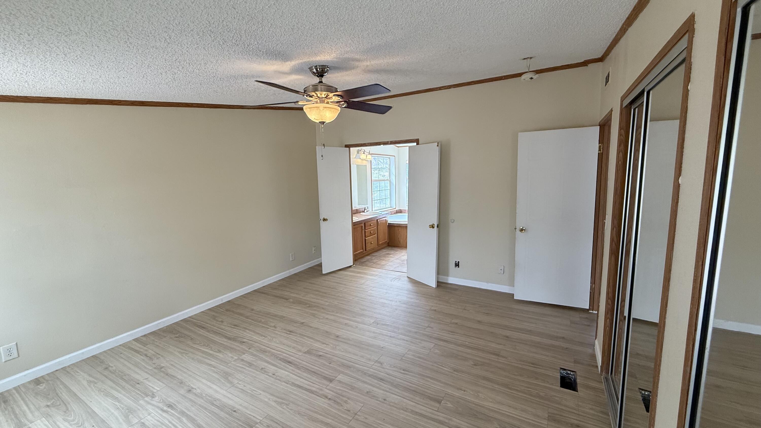 1103 Evergreen Drive
