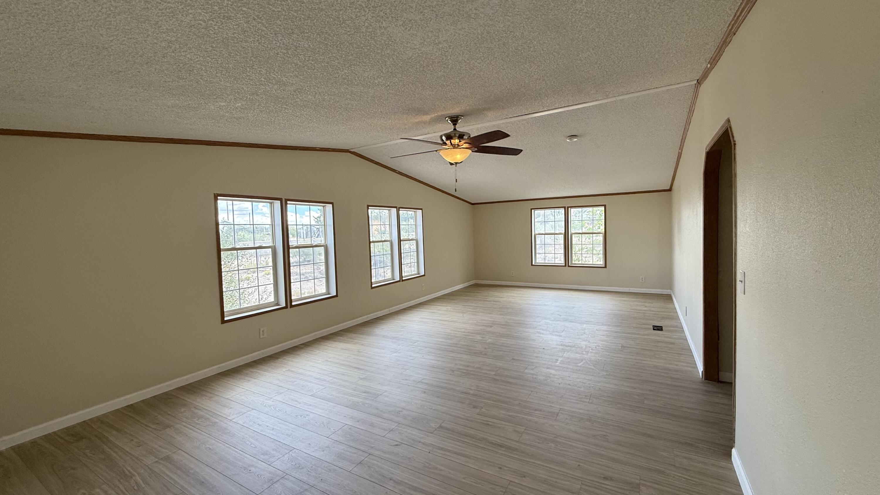 1103 Evergreen Drive