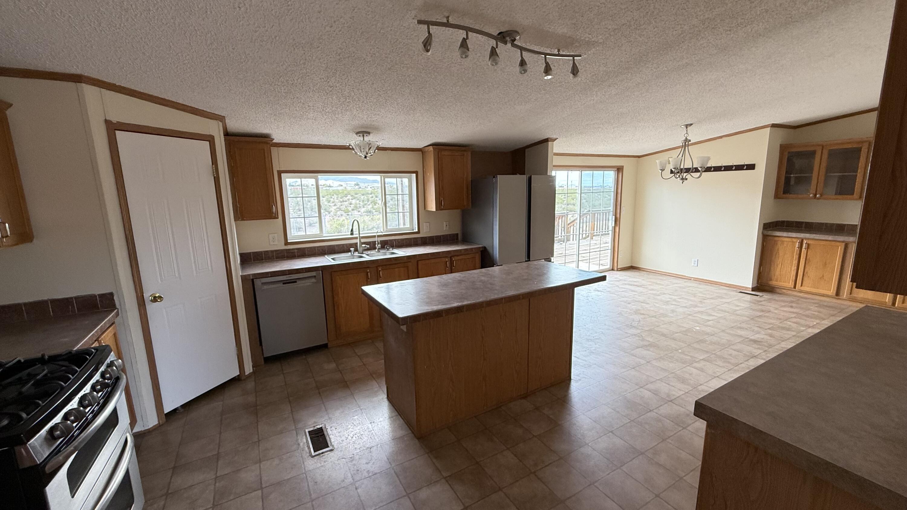 1103 Evergreen Drive