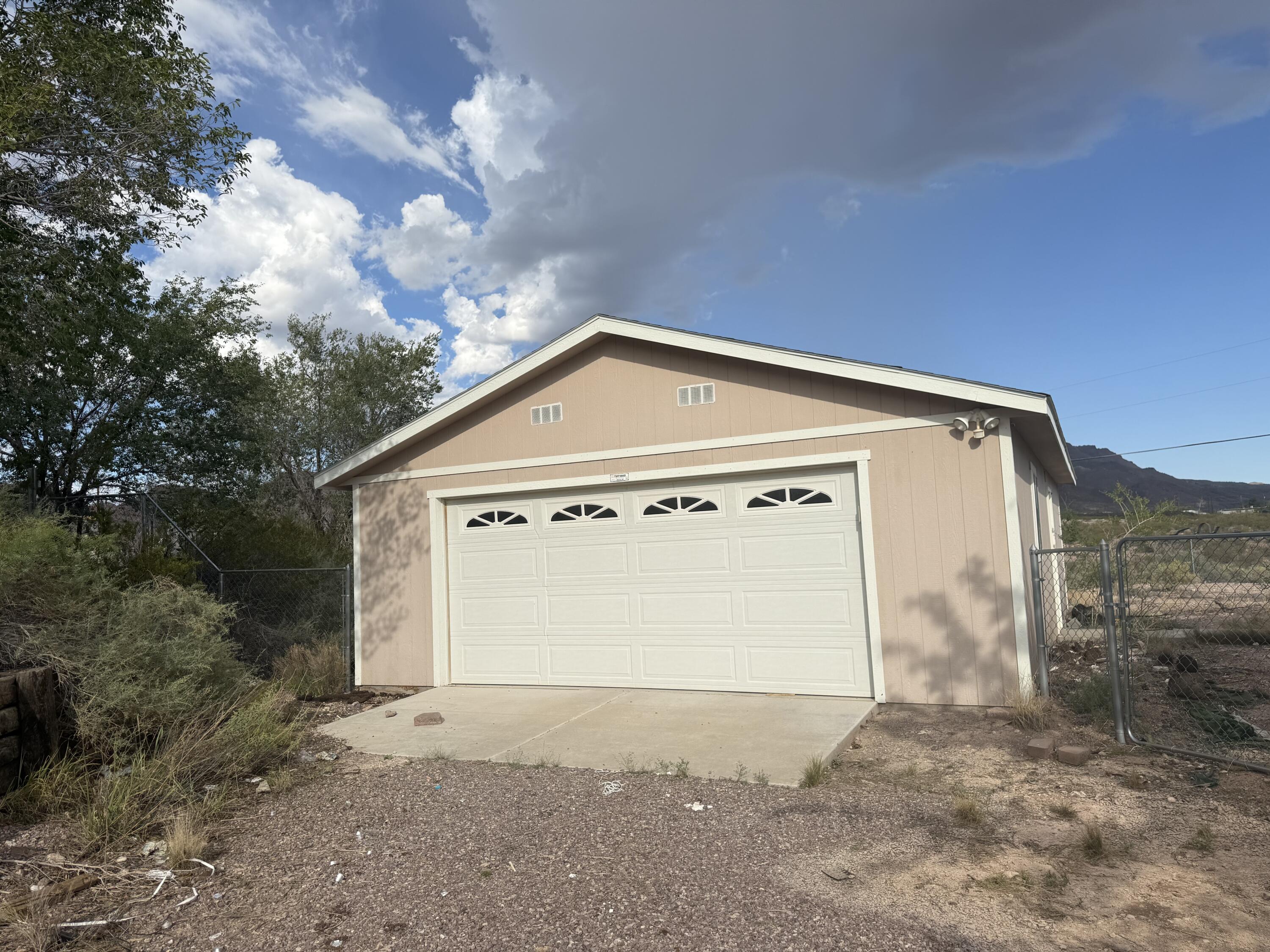 1103 Evergreen Drive