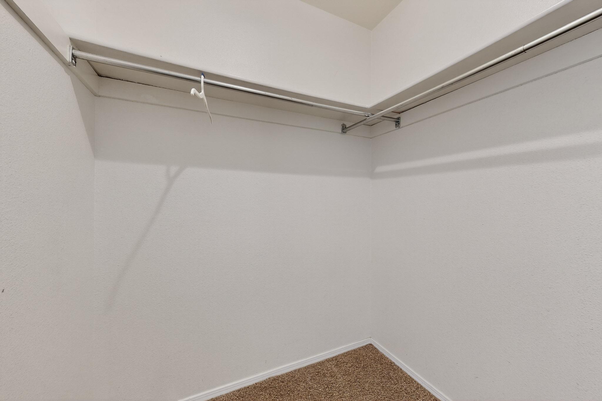 8228 RUIDOSO Road NE