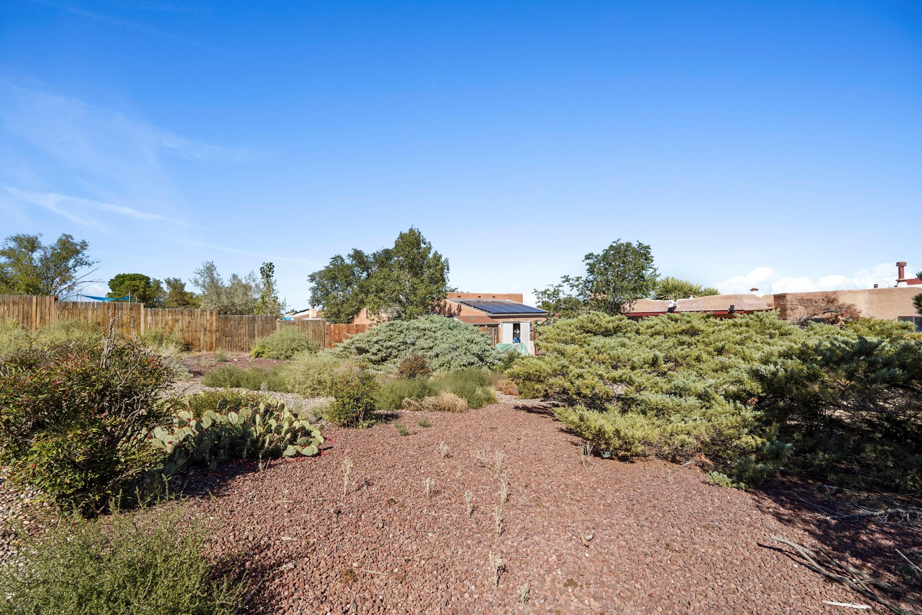 305 Summer Winds Drive SE