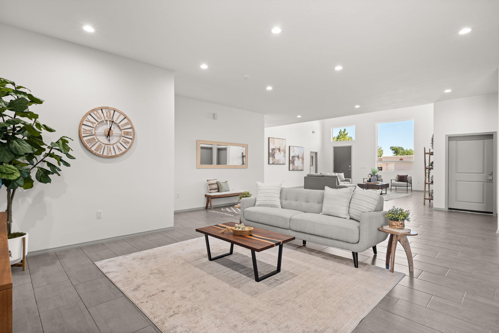 2006 SUTTLE Court NE