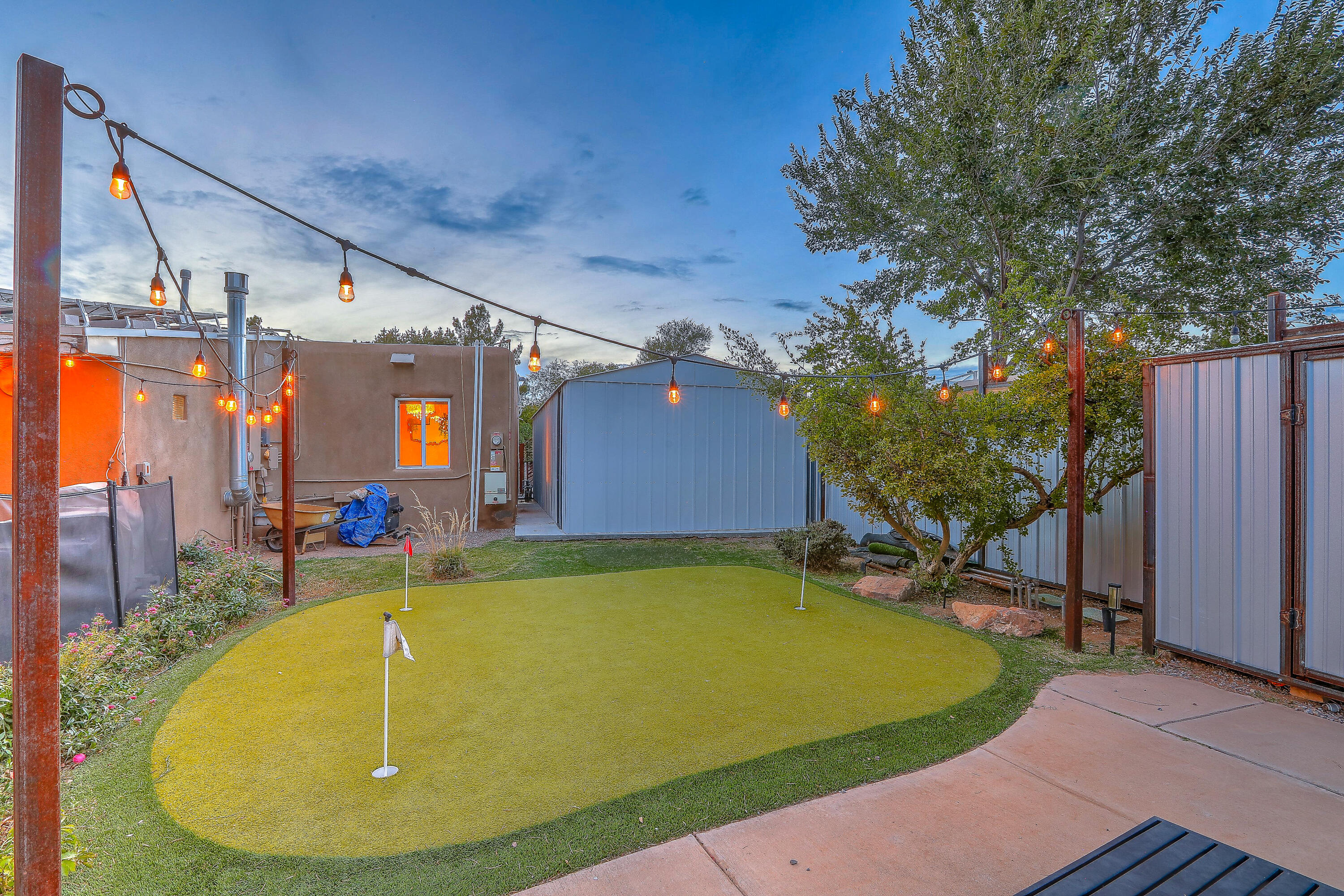 6616 TIERRA Drive NW