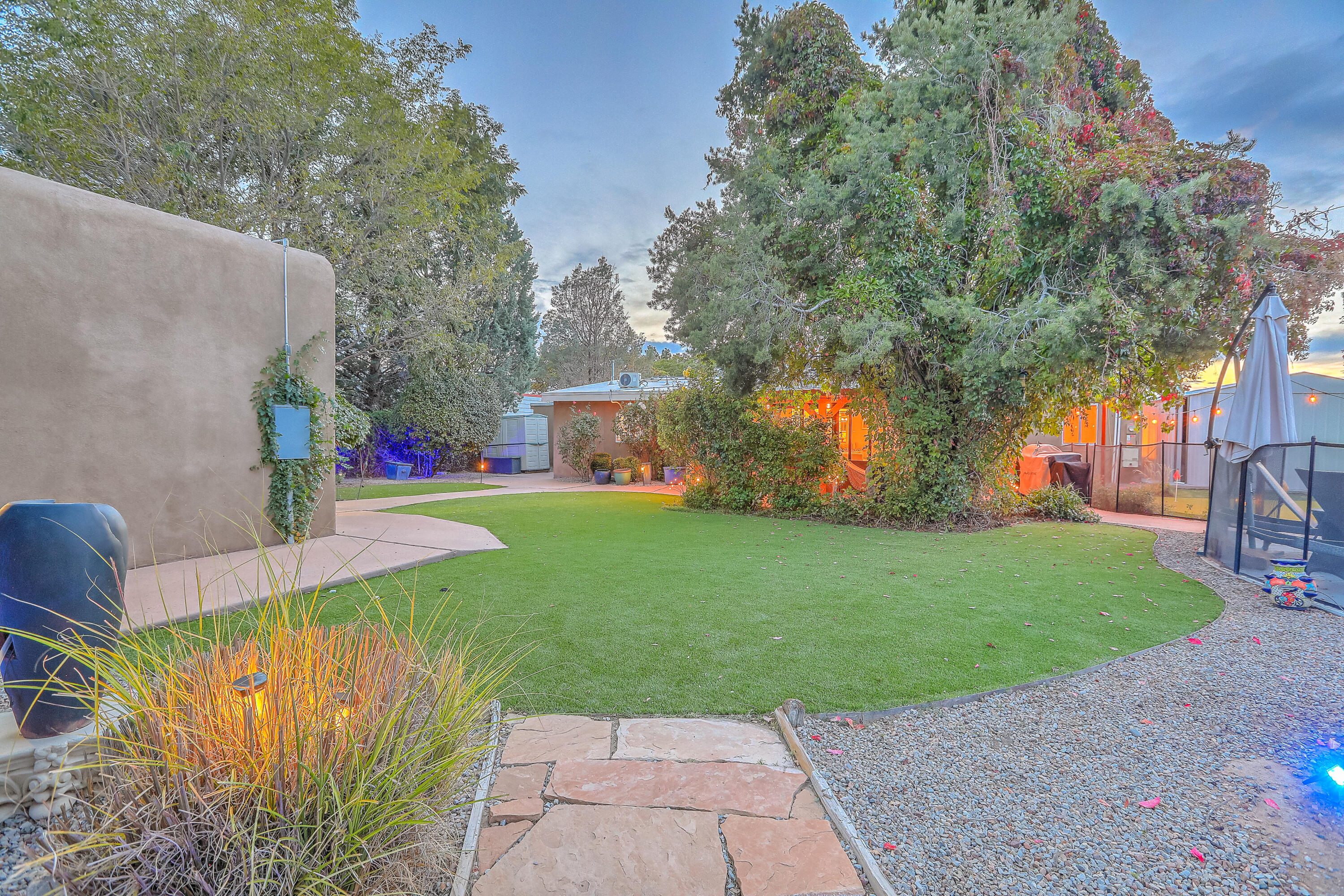 6616 TIERRA Drive NW