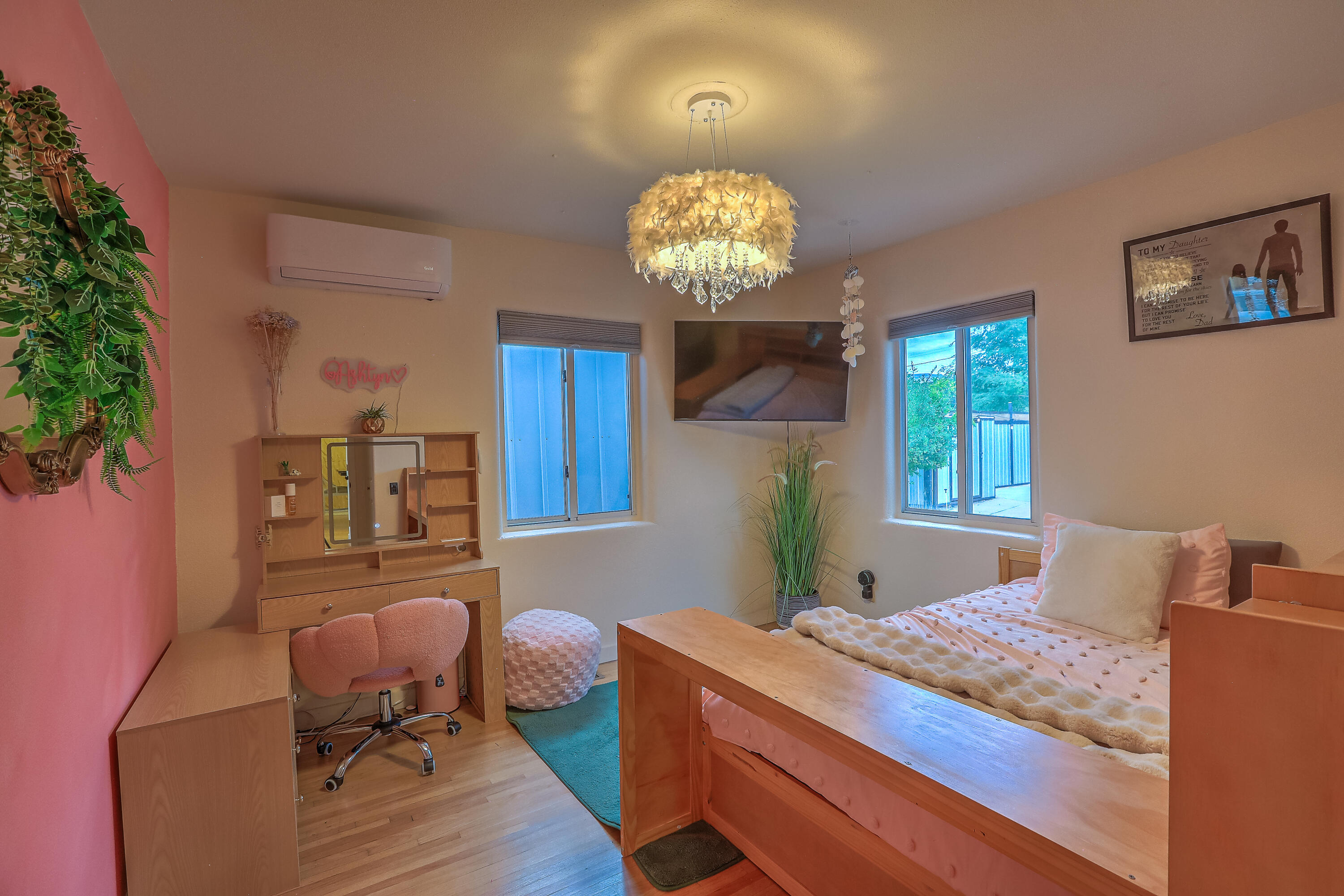 6616 TIERRA Drive NW