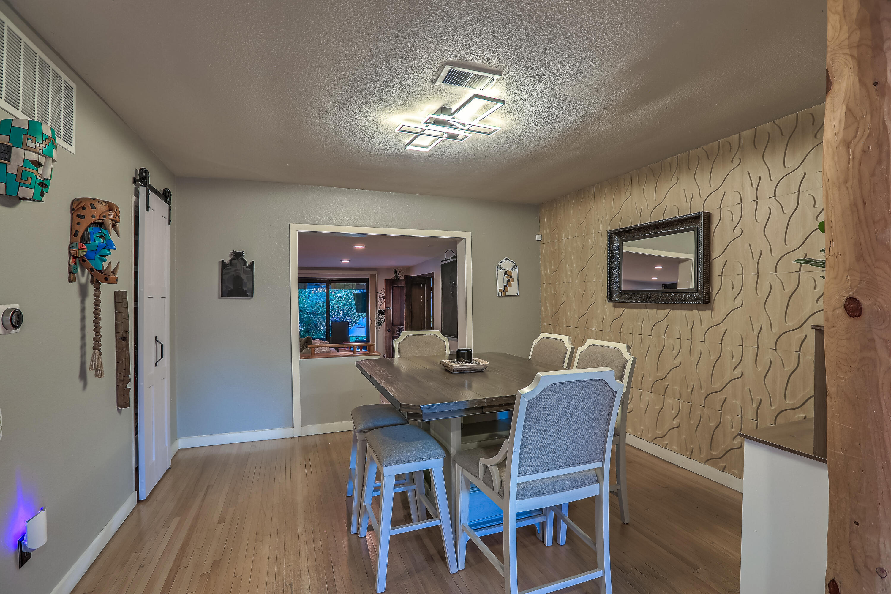 6616 TIERRA Drive NW