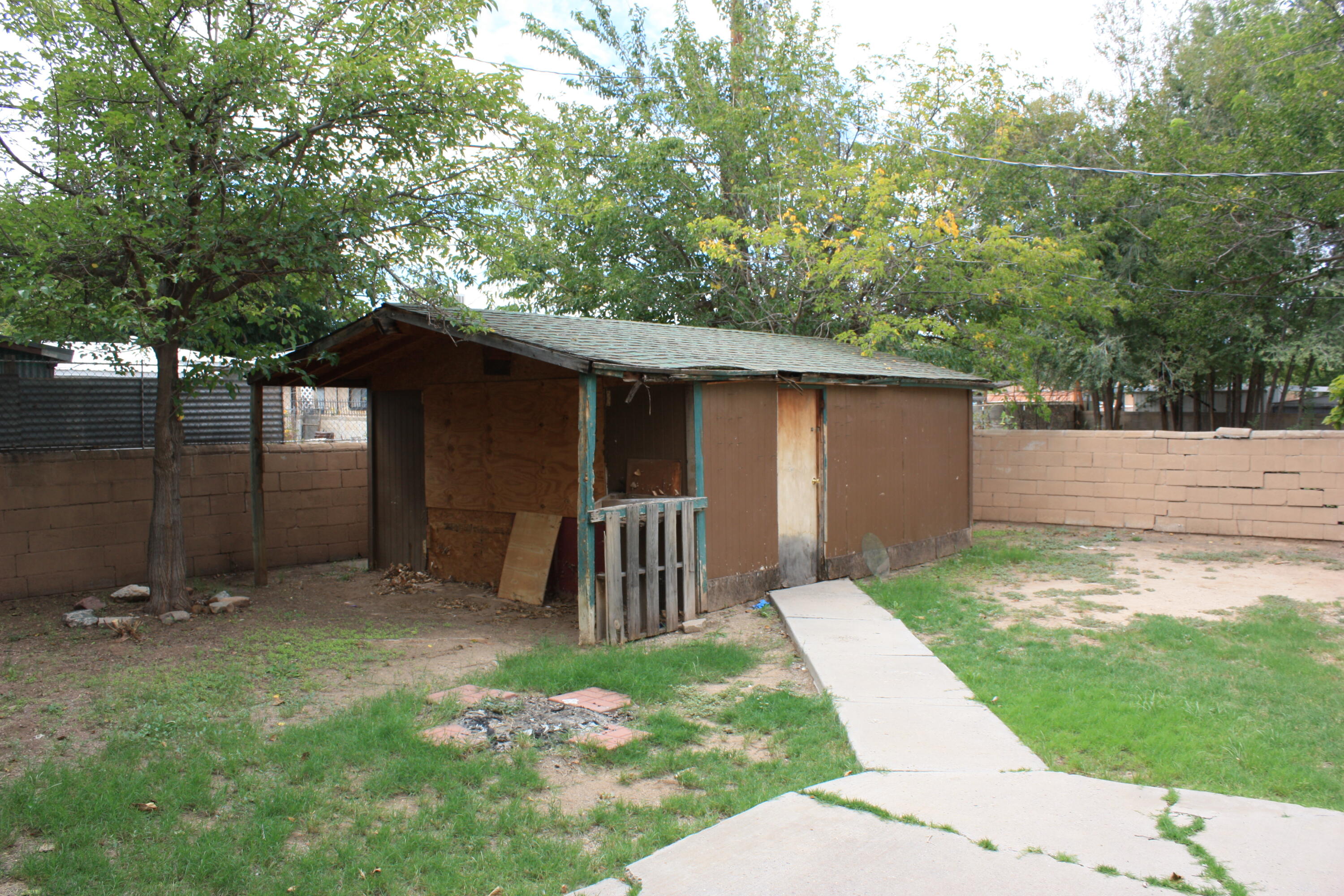 1019 SANTA ANITA Drive