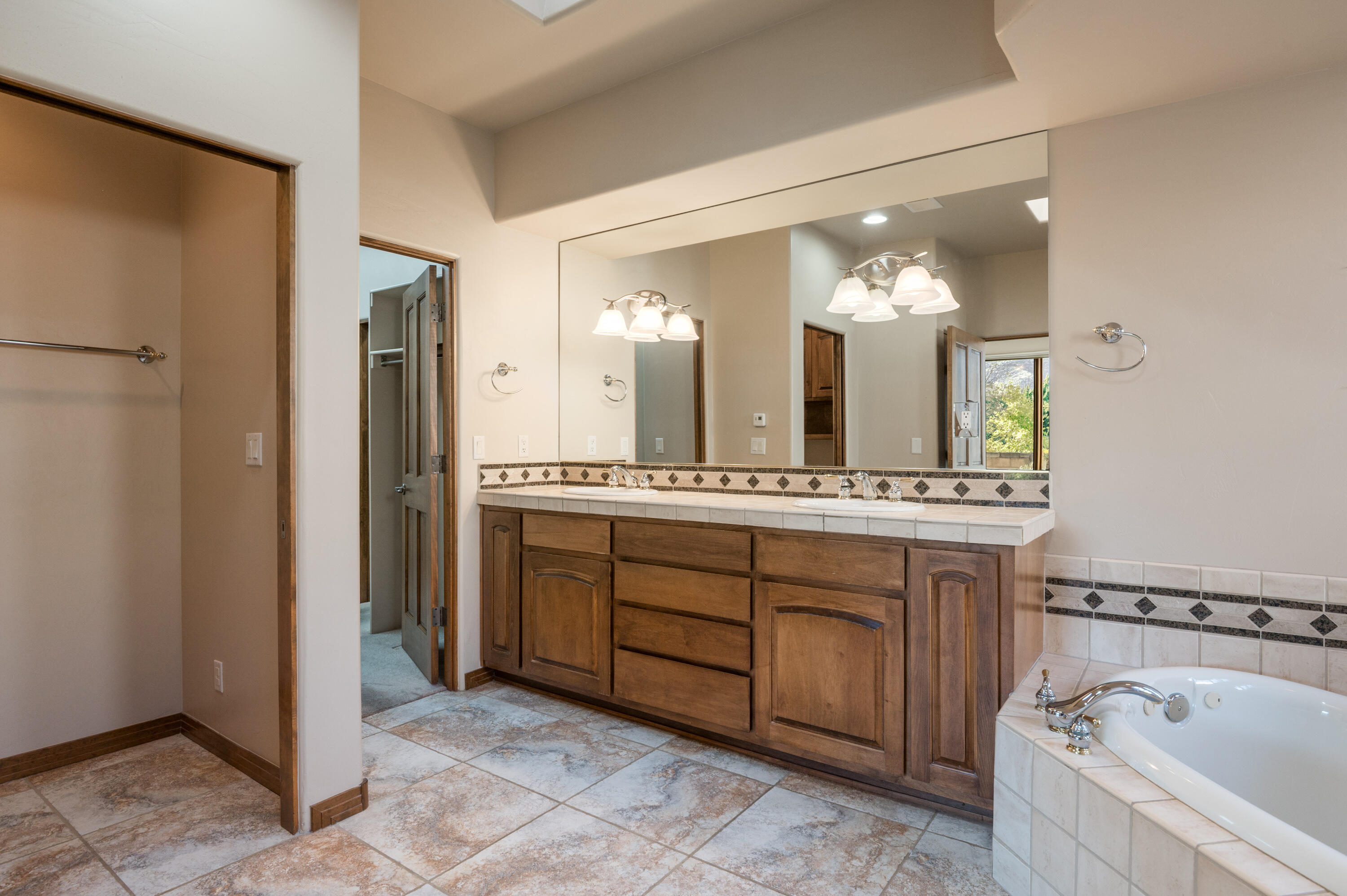 13511 Piedra Grande Place NE