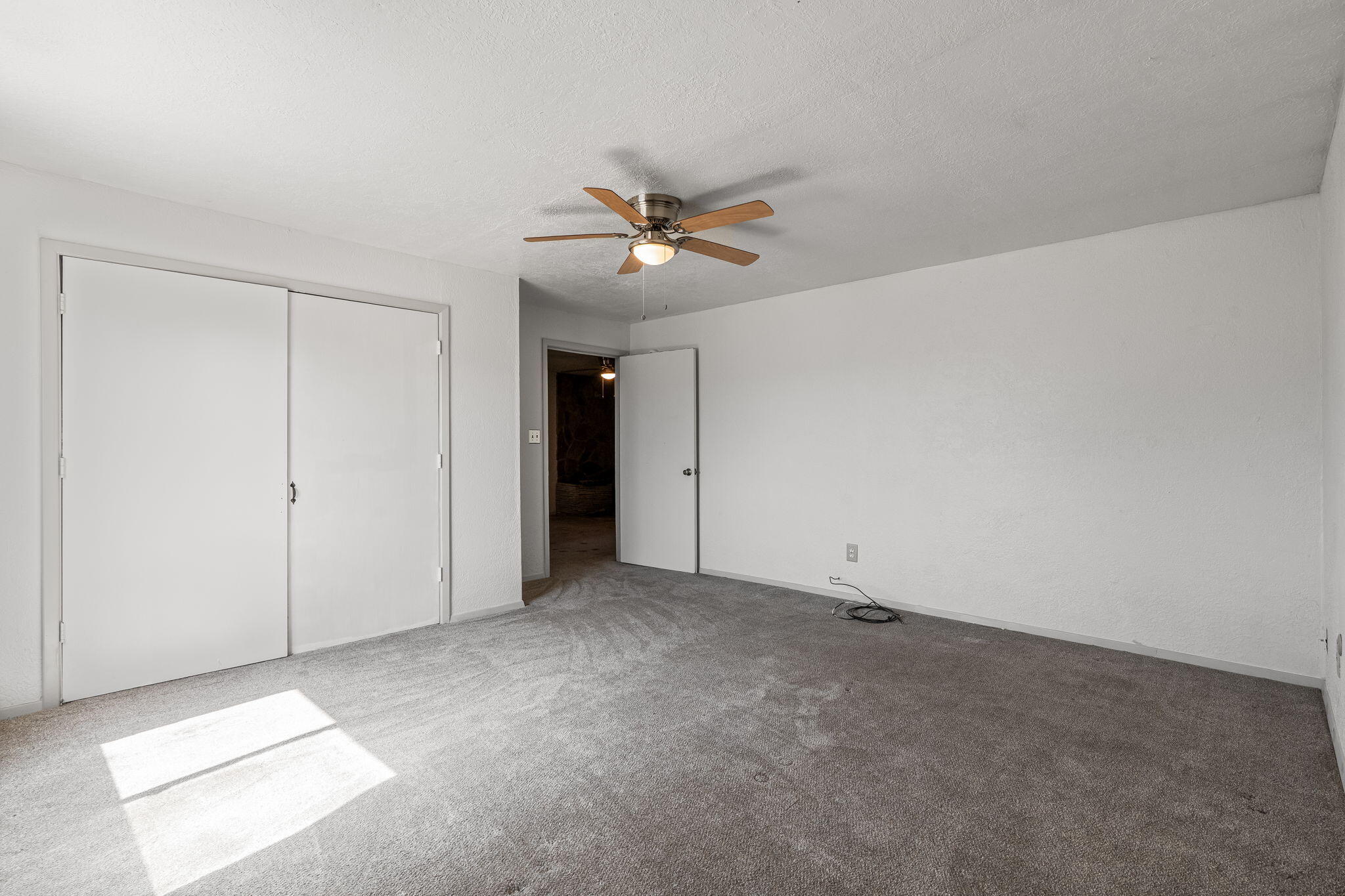 3104 LISA Road SW