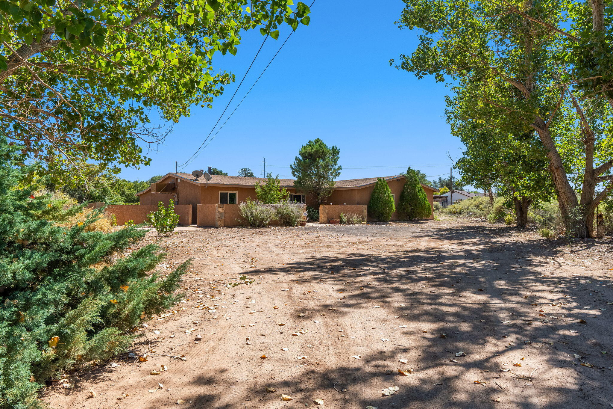 3104 LISA Road SW