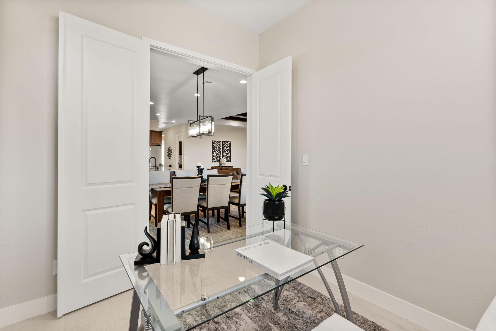 1004 Ontario Place NE