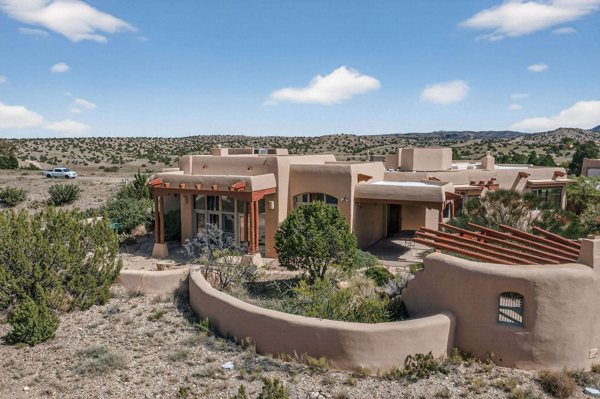 25 FIRST MESA Court