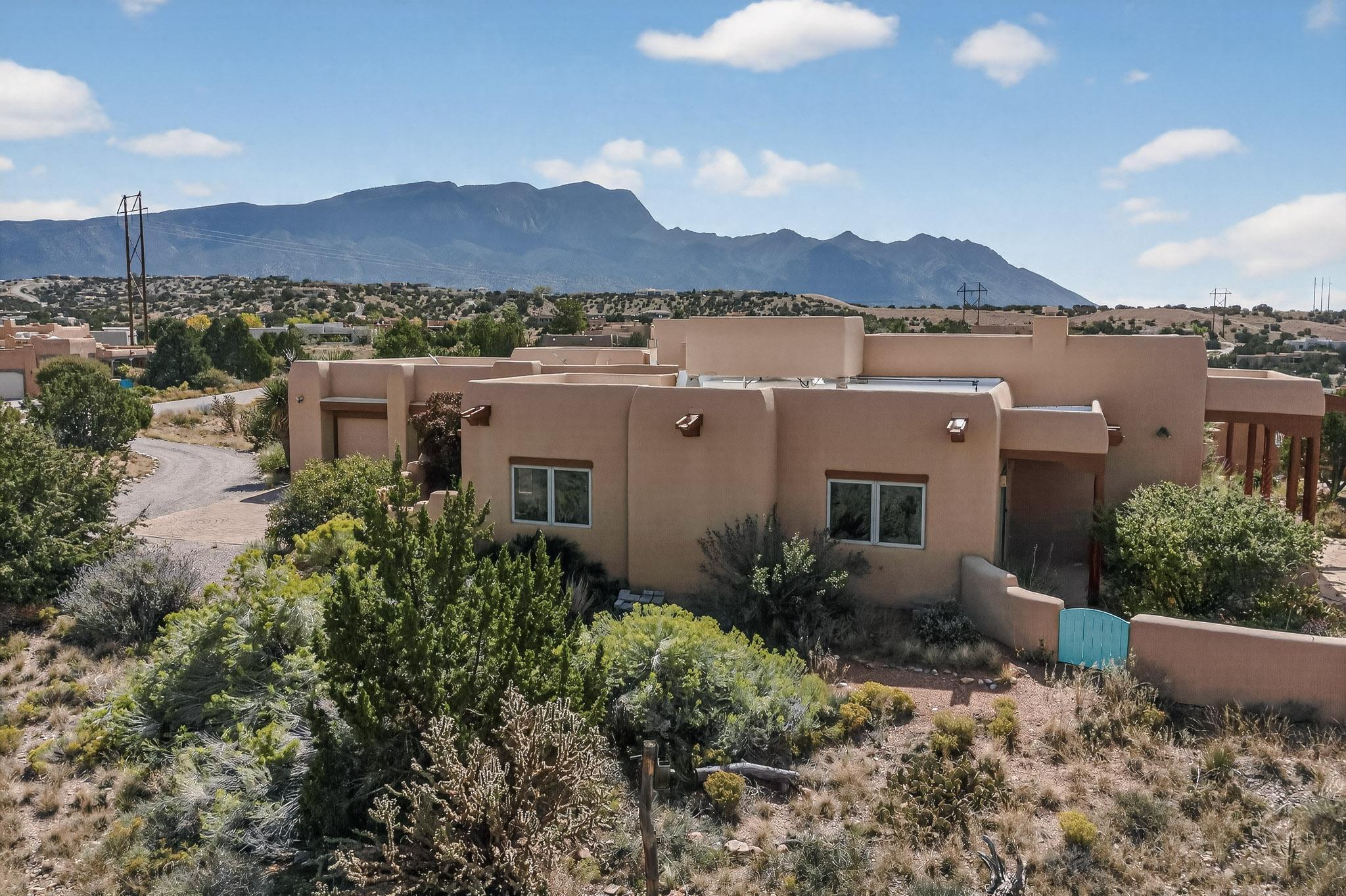 25 FIRST MESA Court