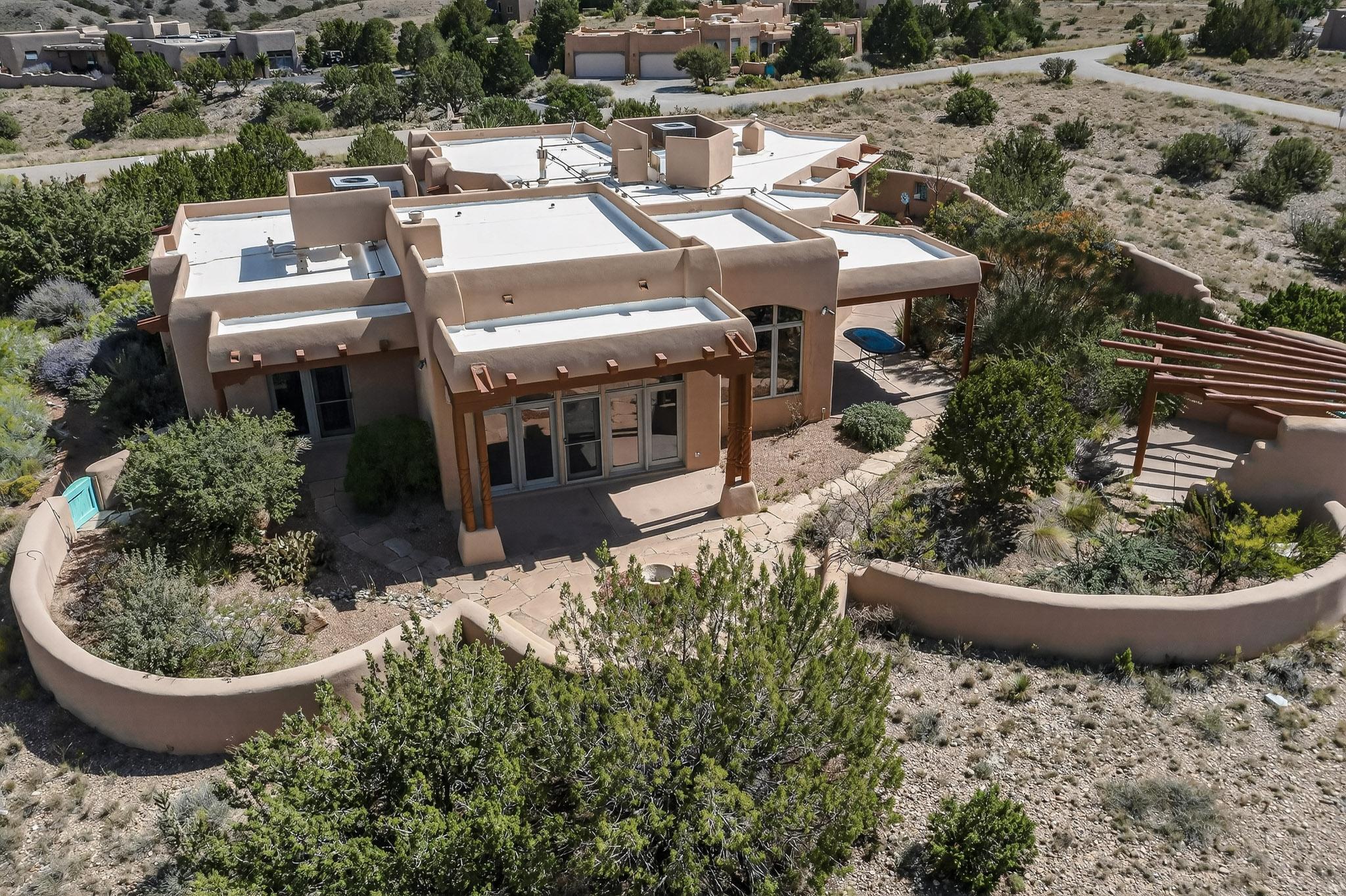 25 FIRST MESA Court