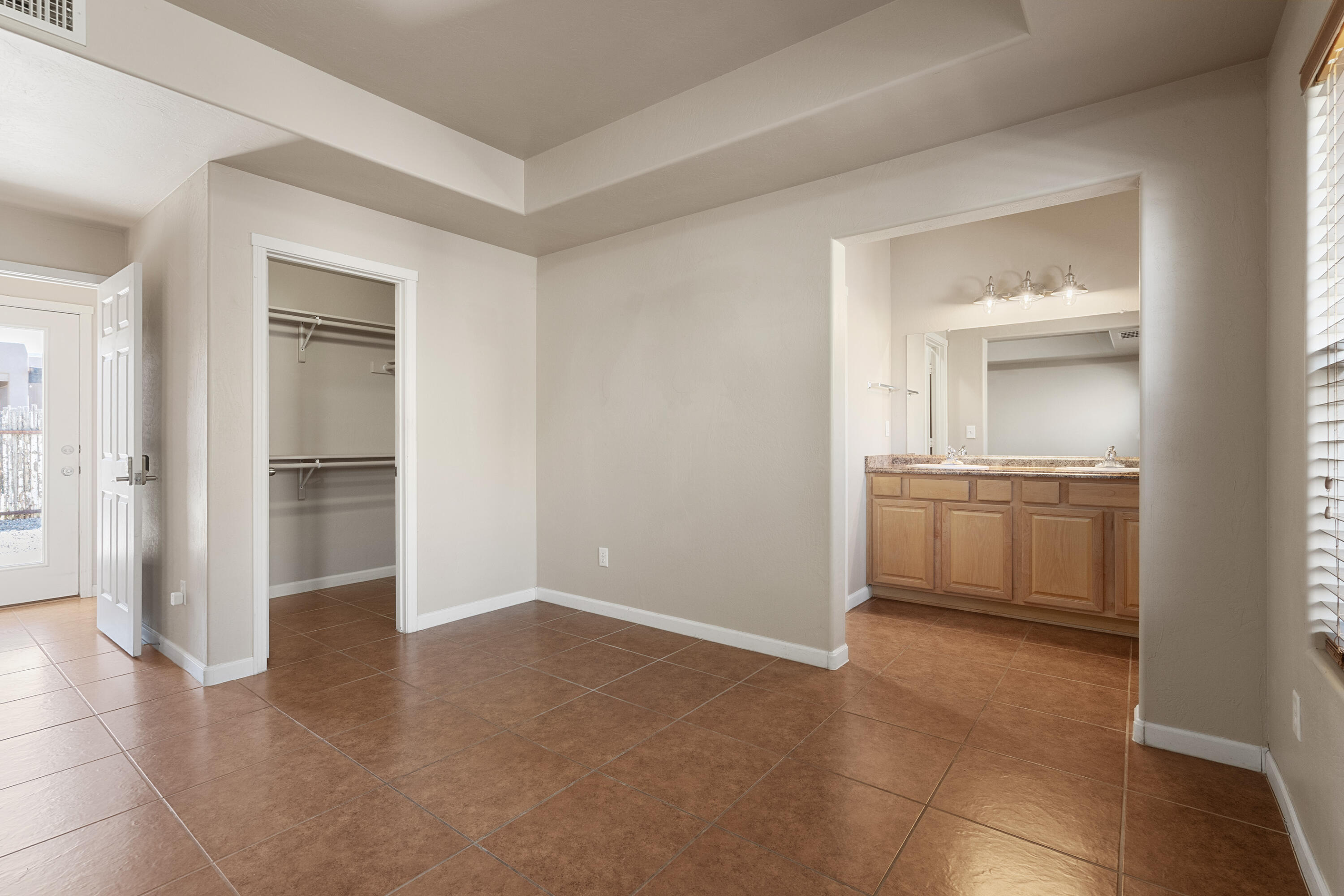 34 CRAFTSMAN Road