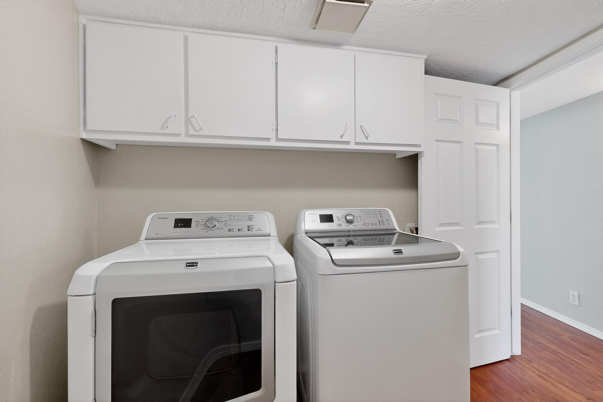 9141 HILTON Avenue NE