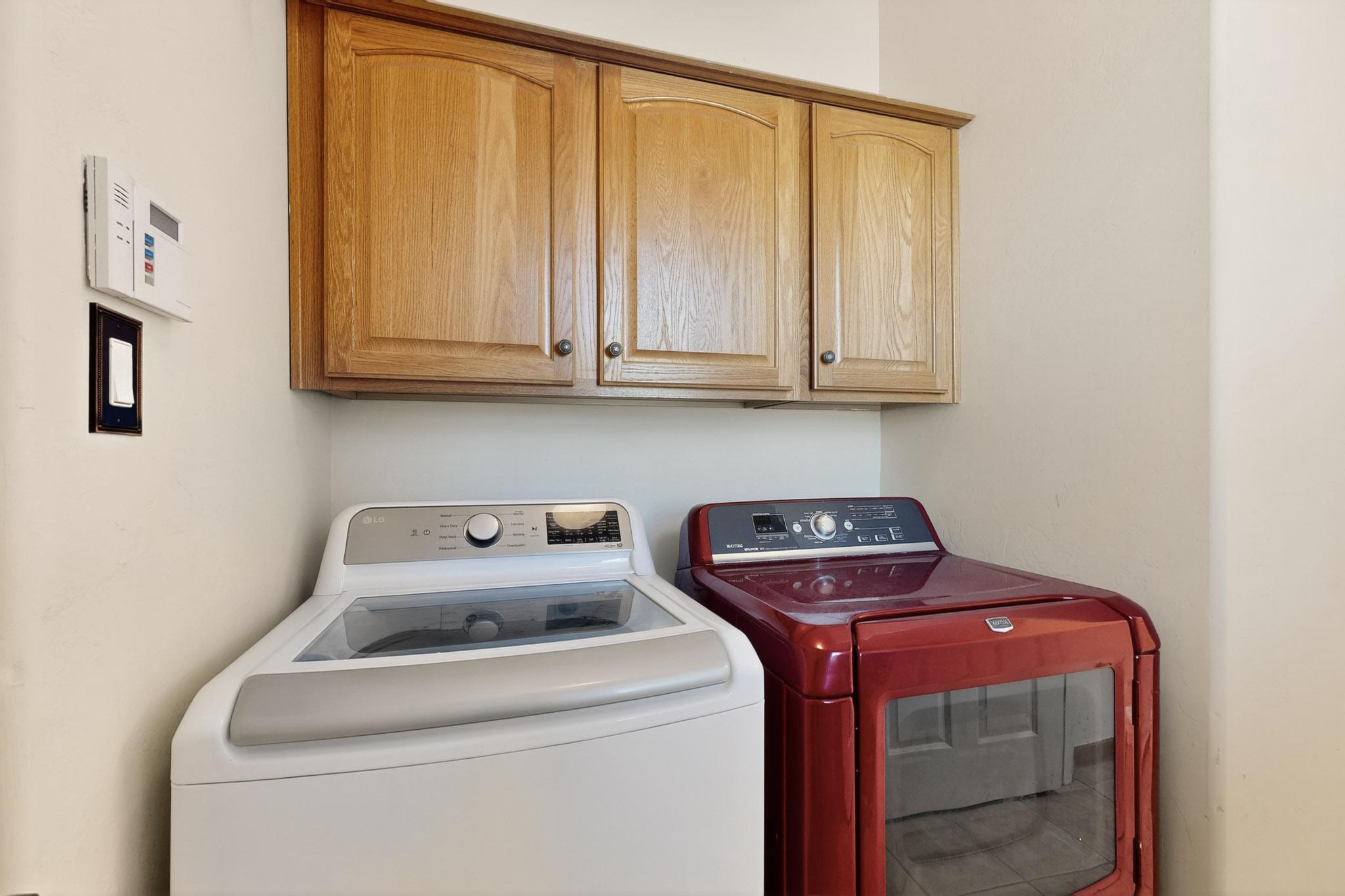 525 MONTERREY Road NE