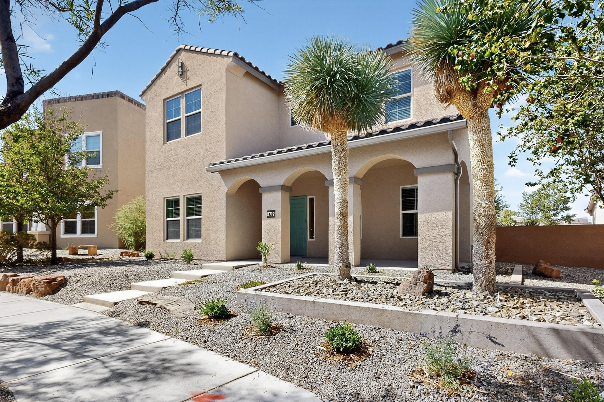 5719 BOURKE-WHITE Drive SE