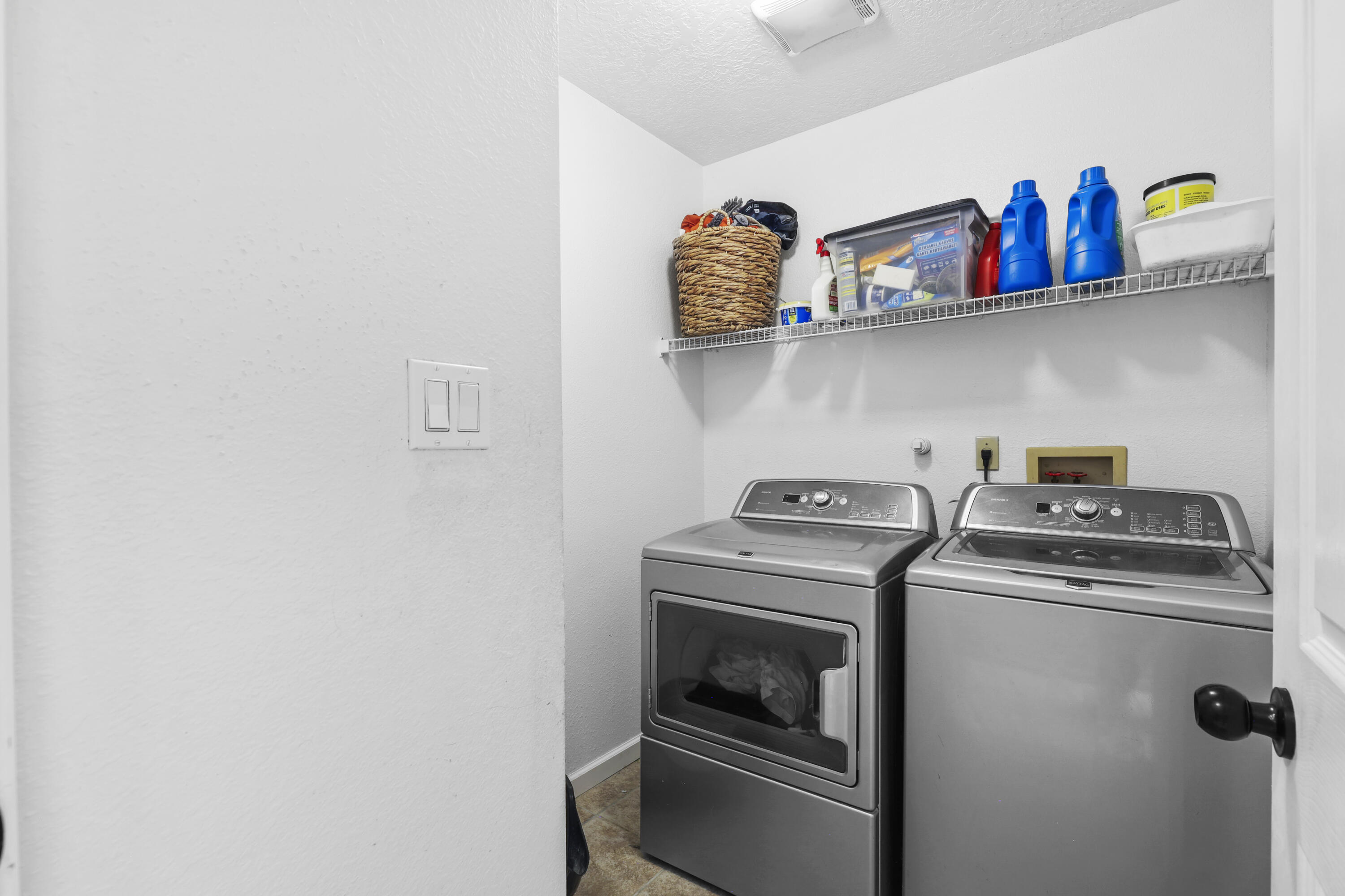 3208 RUNNING BIRD Place NW