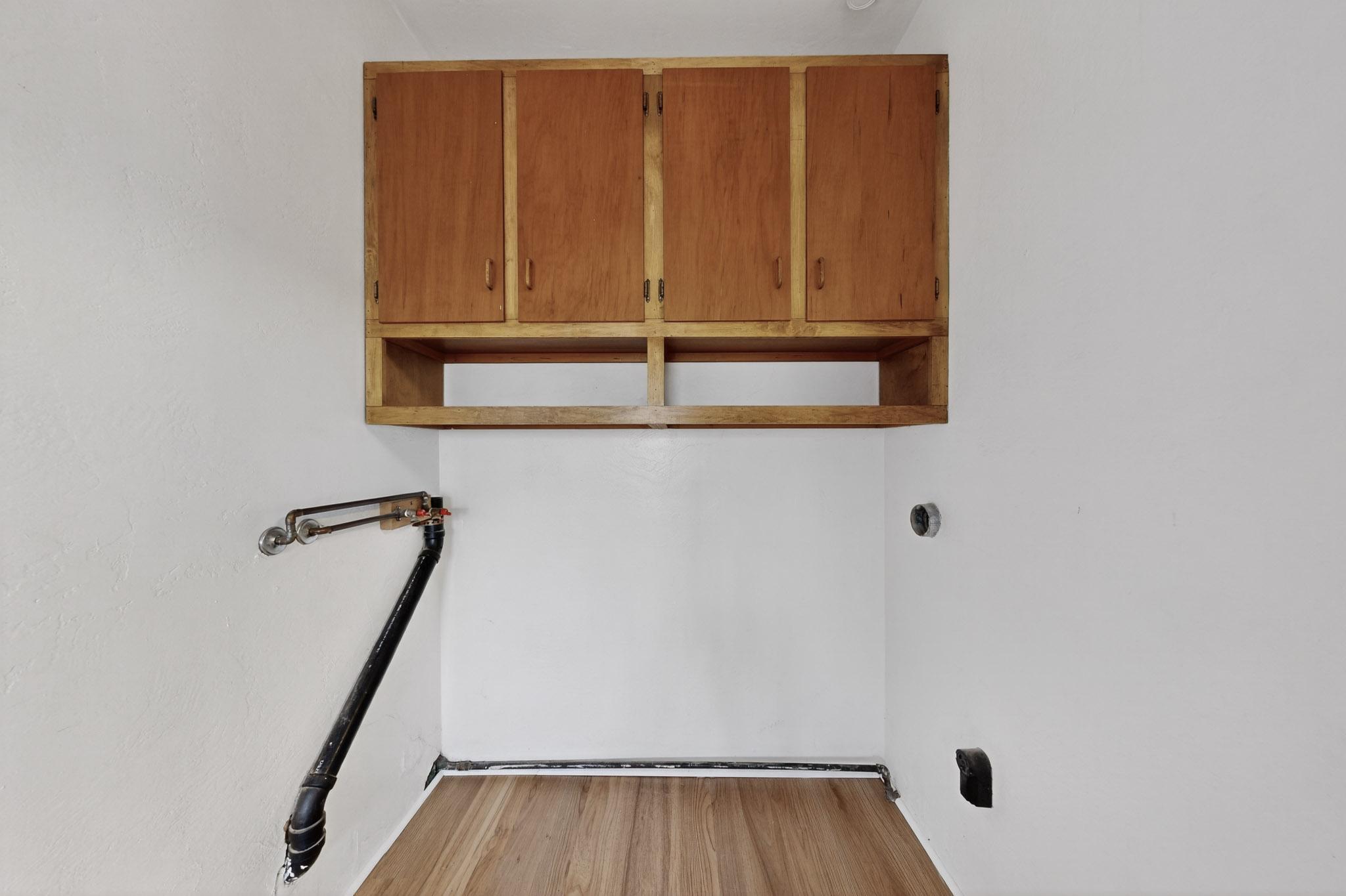 329 LAGUAYRA Drive NE