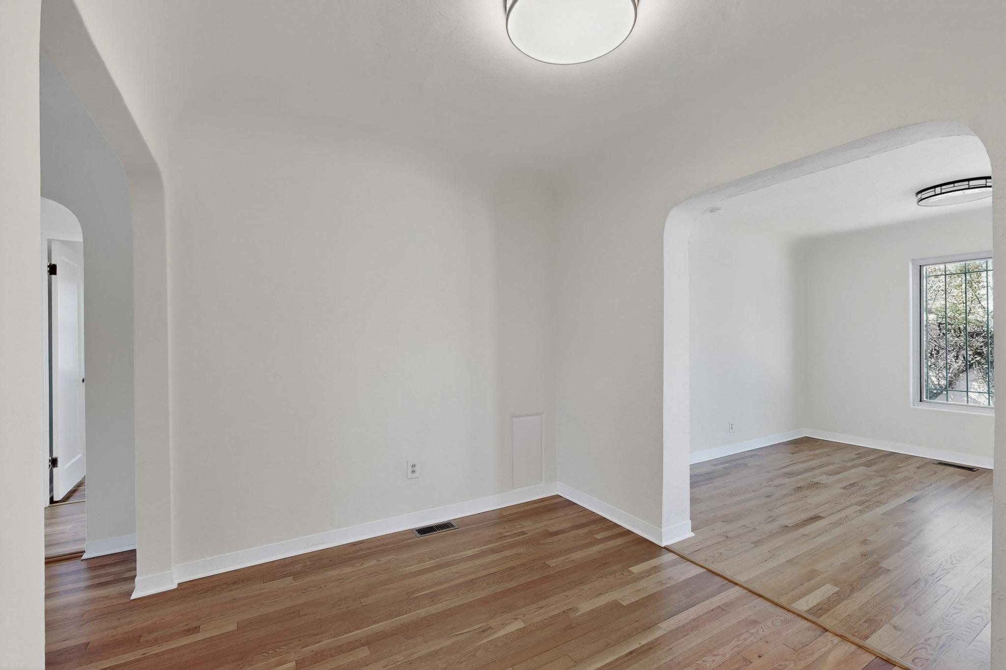 329 LAGUAYRA Drive NE