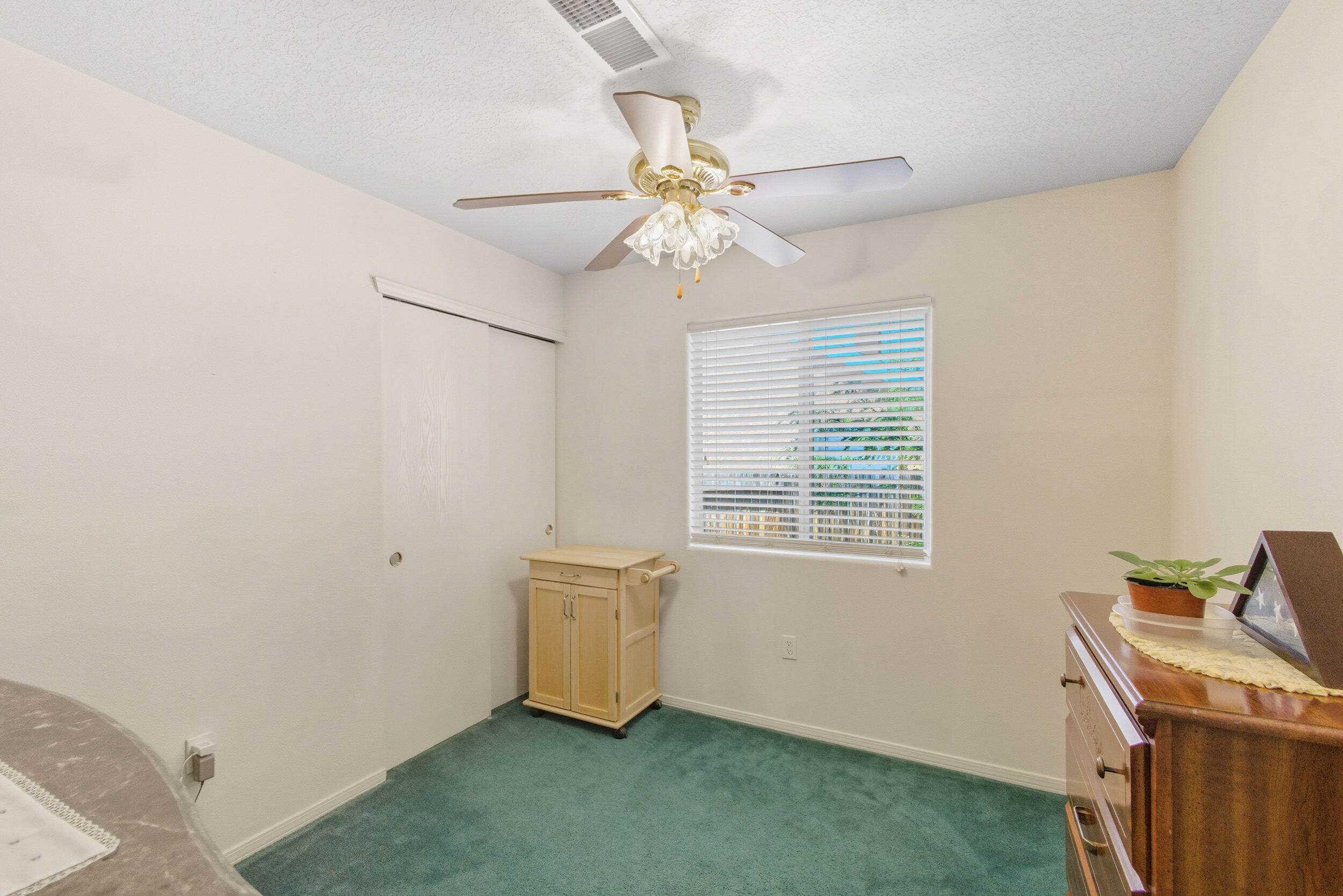 1520 AVENIDA LAS BRISAS NW