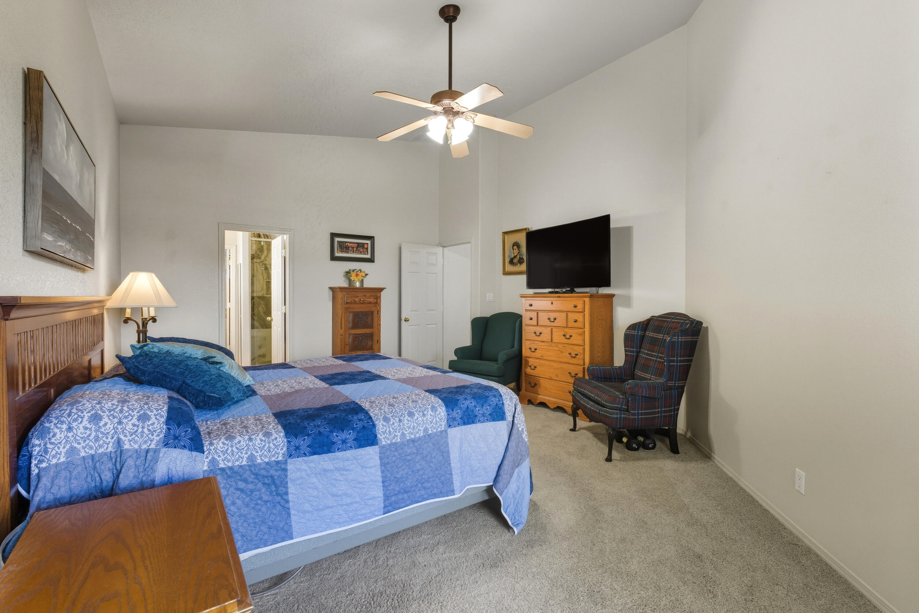 9105 SILVER SAGE Drive NE