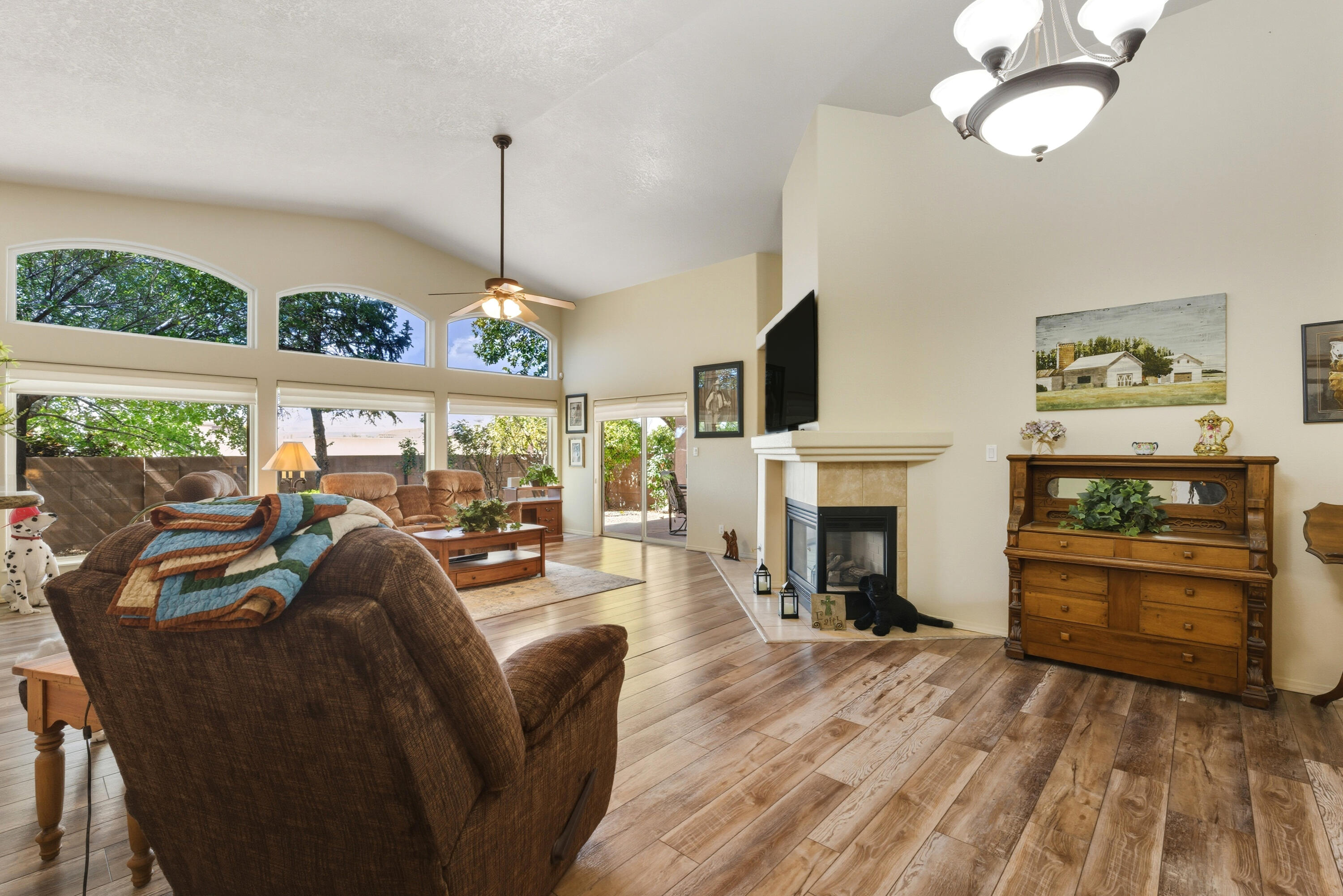 9105 SILVER SAGE Drive NE