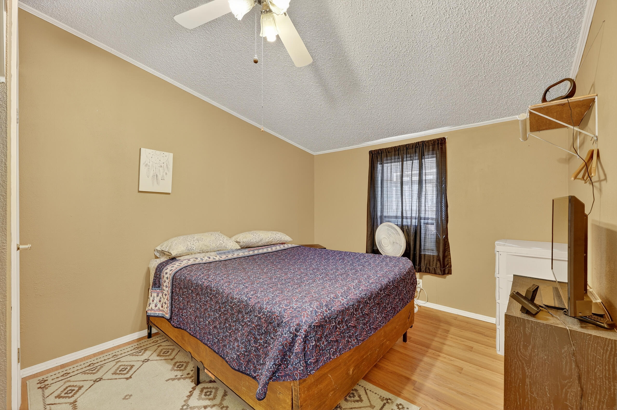 33 JARDIN Road