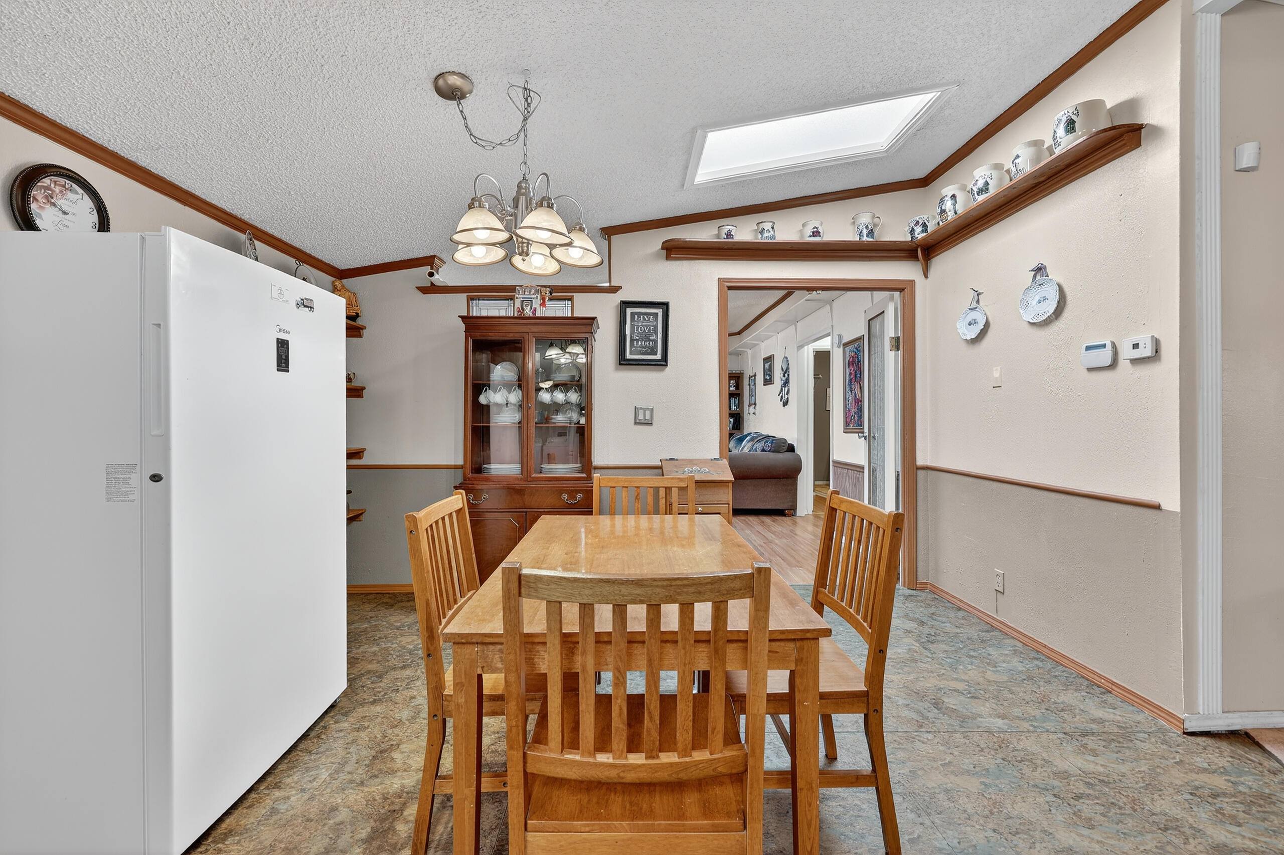 33 JARDIN Road