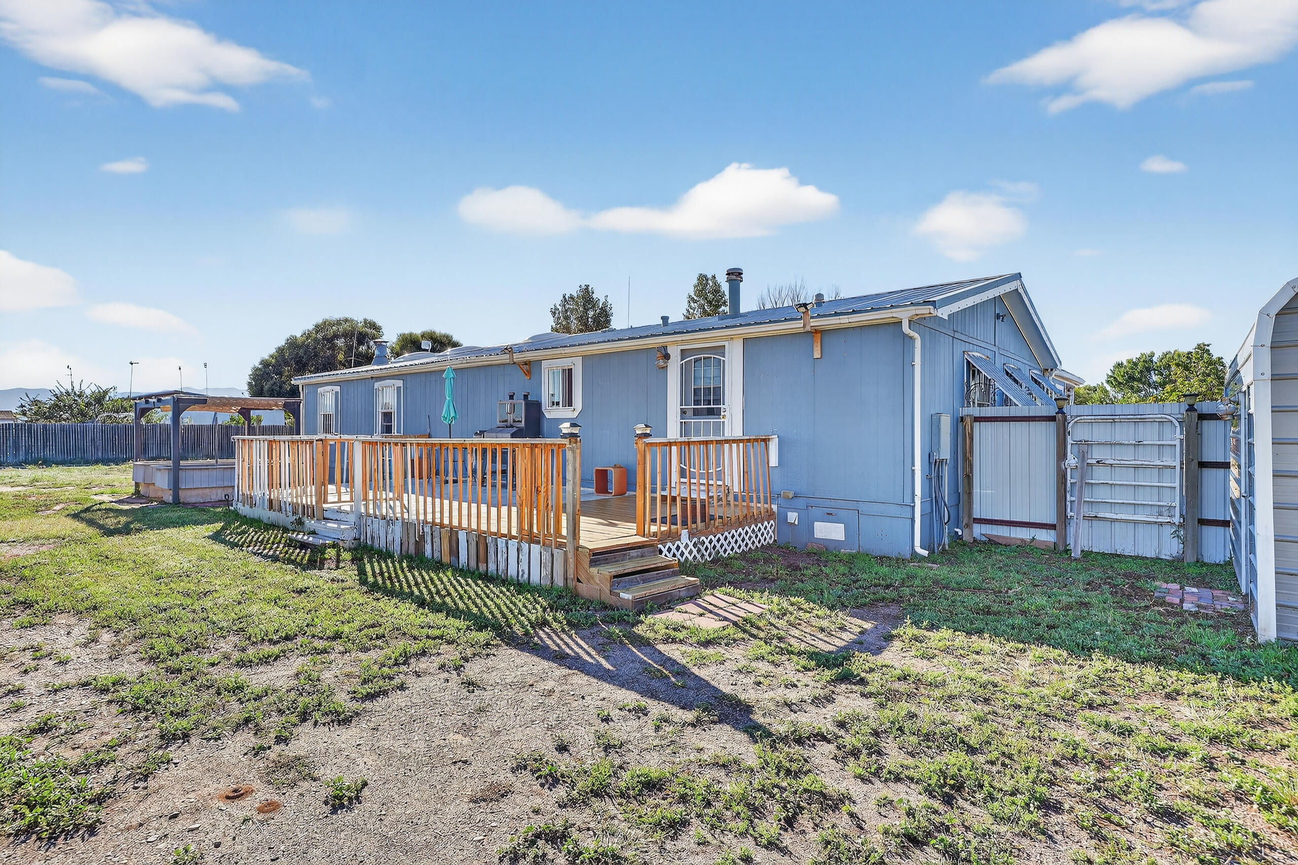 33 JARDIN Road
