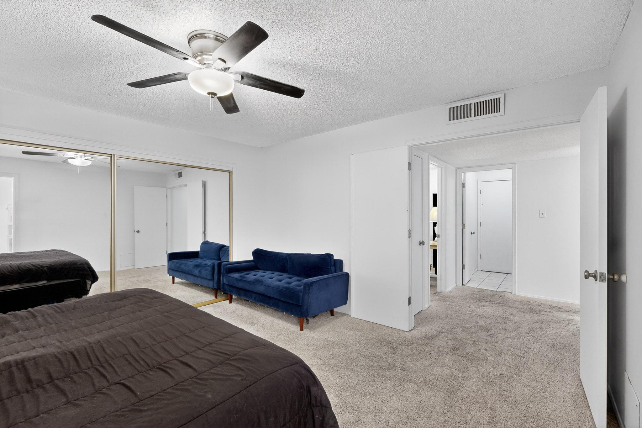 7101 WELTON Drive NE