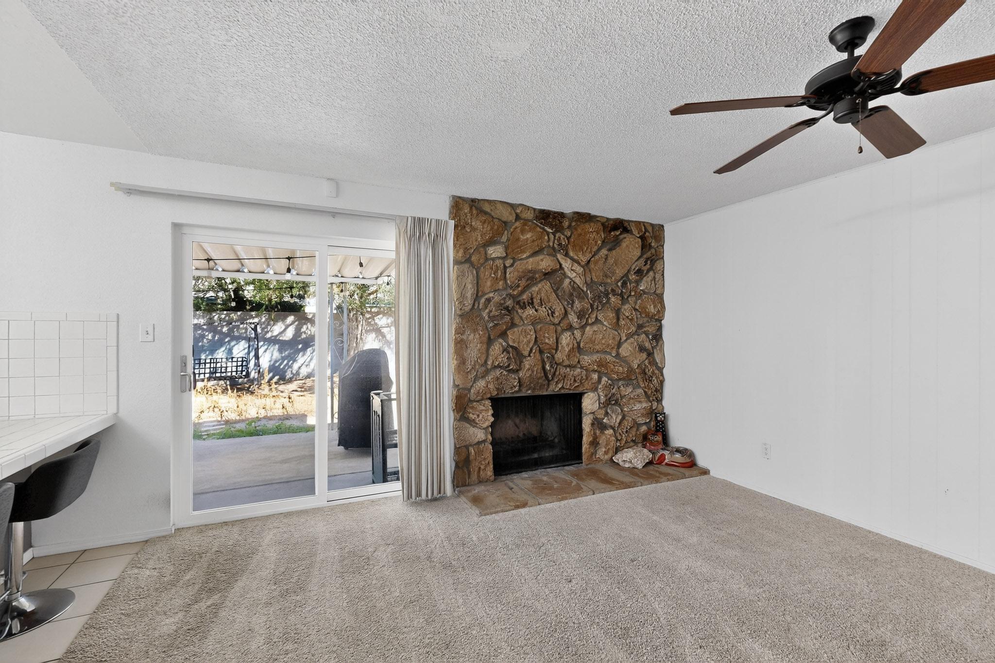 7101 WELTON Drive NE