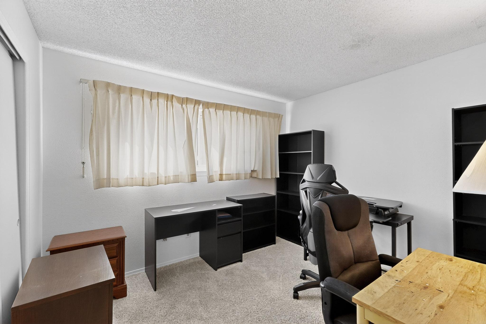 7101 WELTON Drive NE