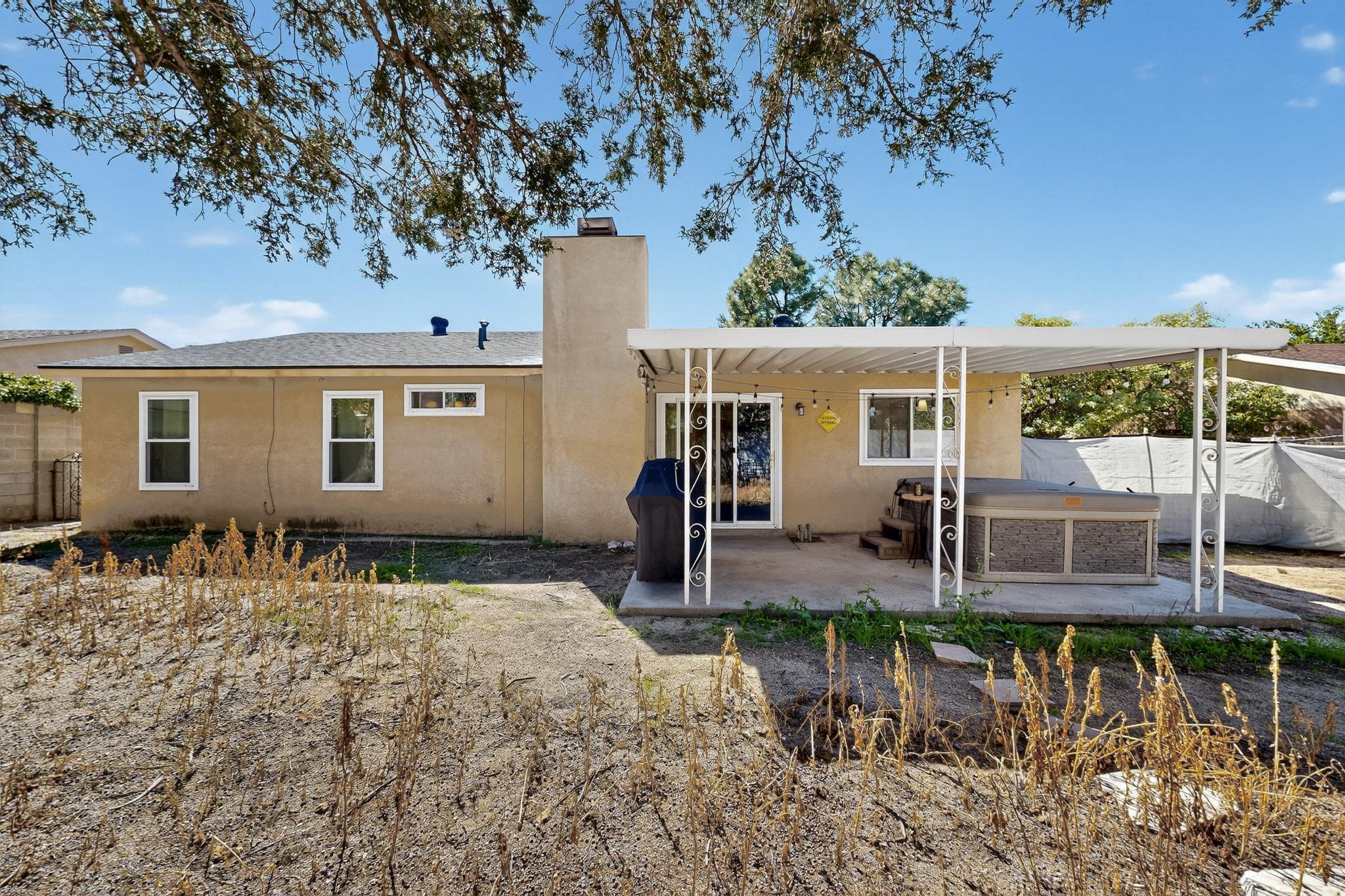 7101 WELTON Drive NE