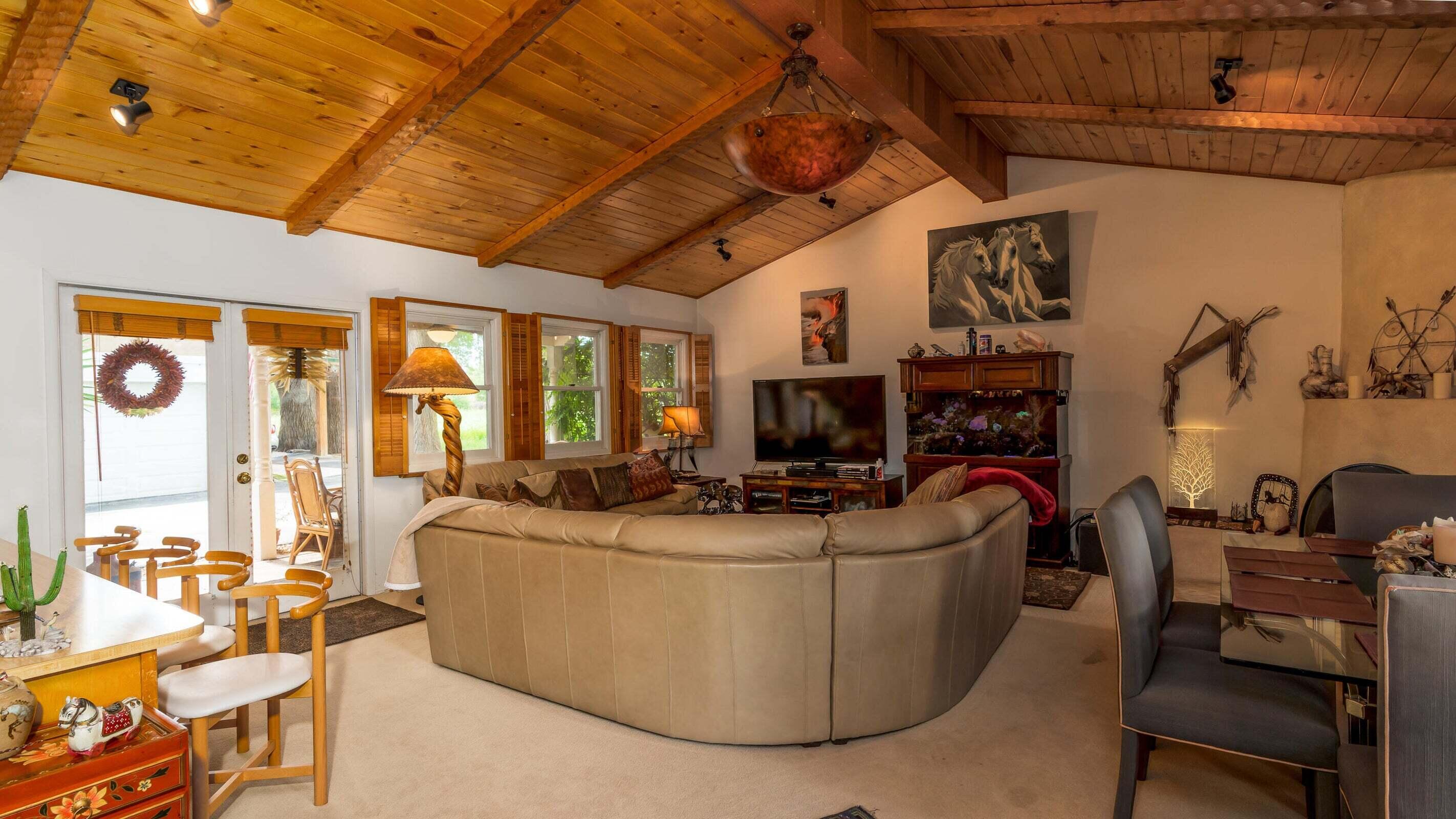 7622 RIO GRANDE Boulevard NW