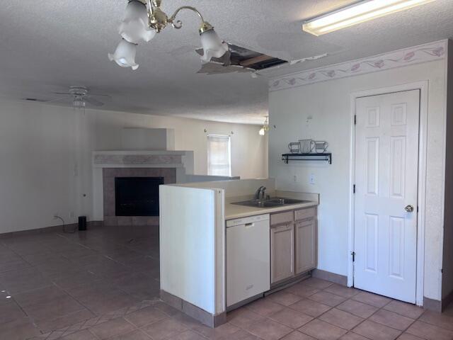 3920 RANCHO CENTRO NW