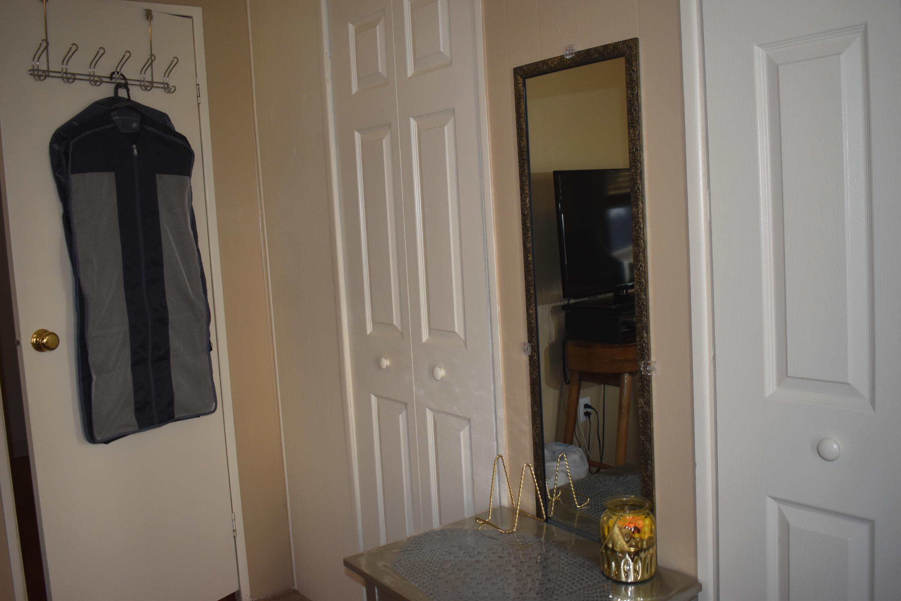 7112 E Pan American FWY NE 259