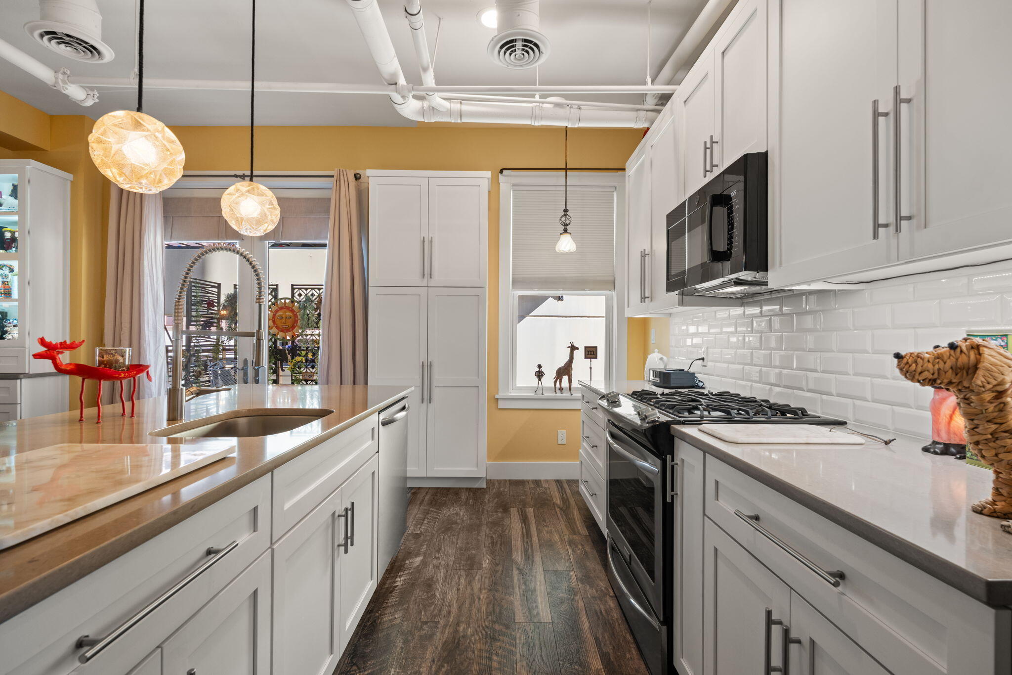 219 CENTRAL Avenue NW 409