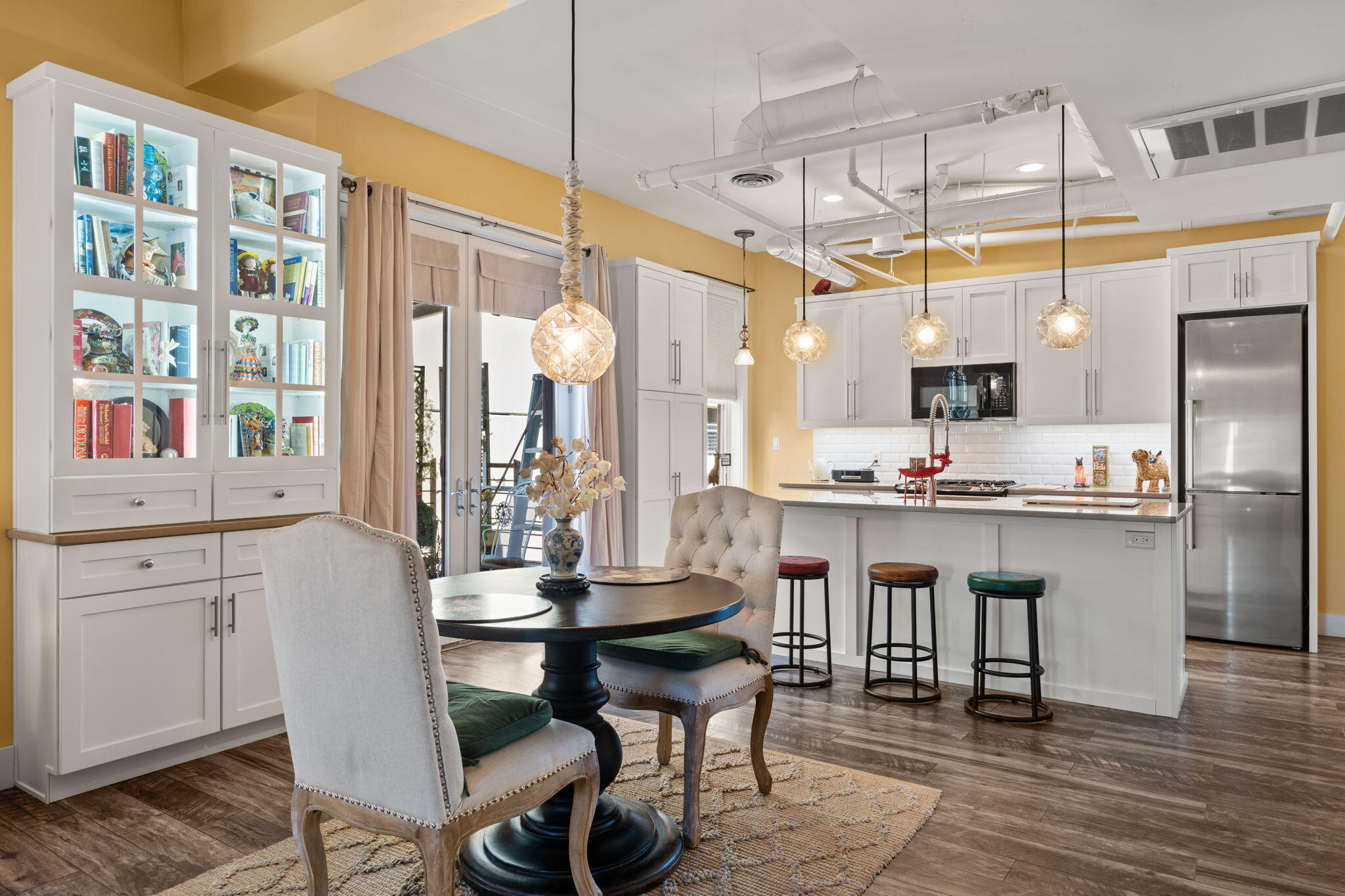 219 CENTRAL Avenue NW 409